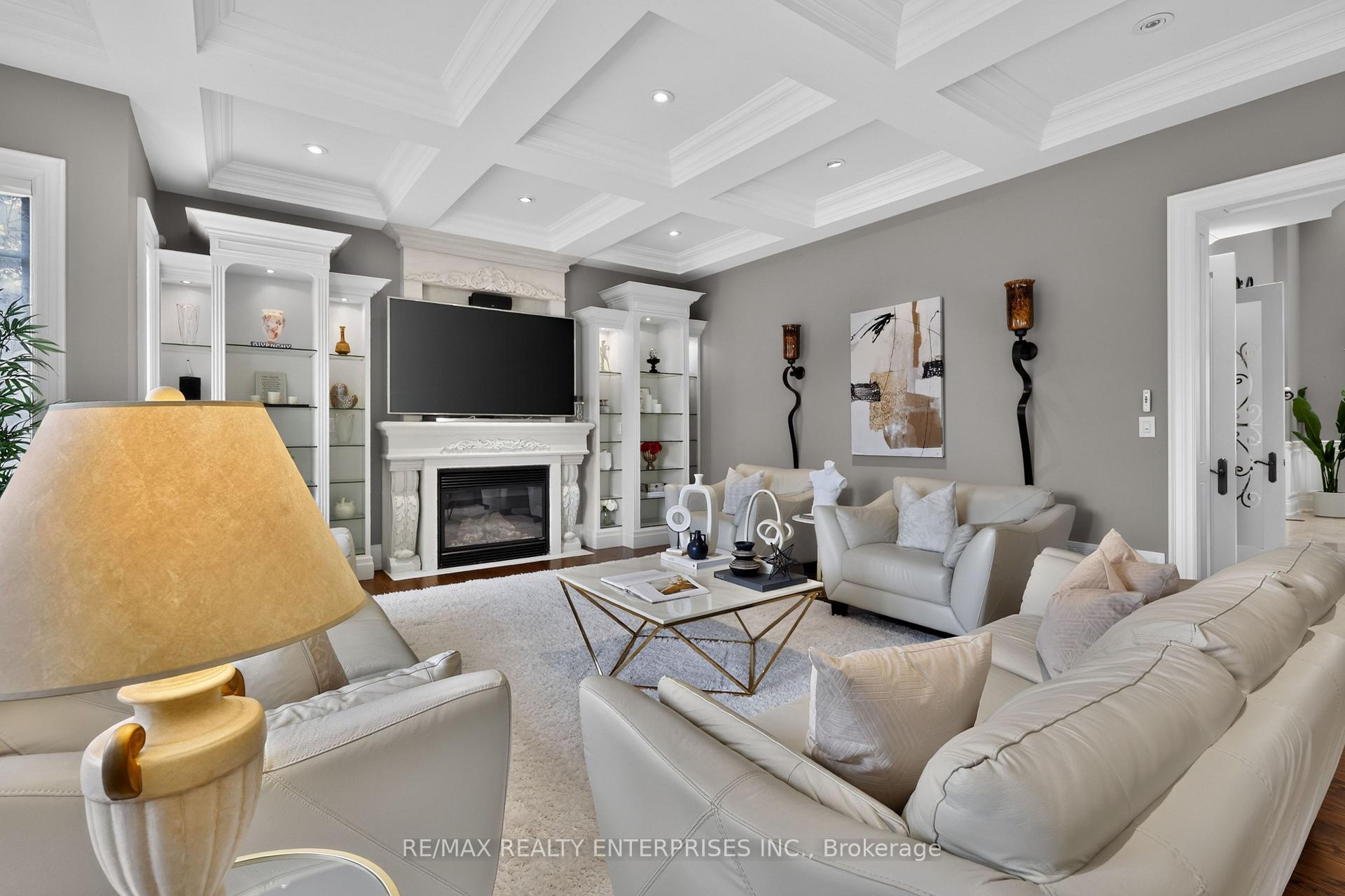 Photo 17 of 2513 Sharon Crescent, Mississauga, Erindale — HOMEH