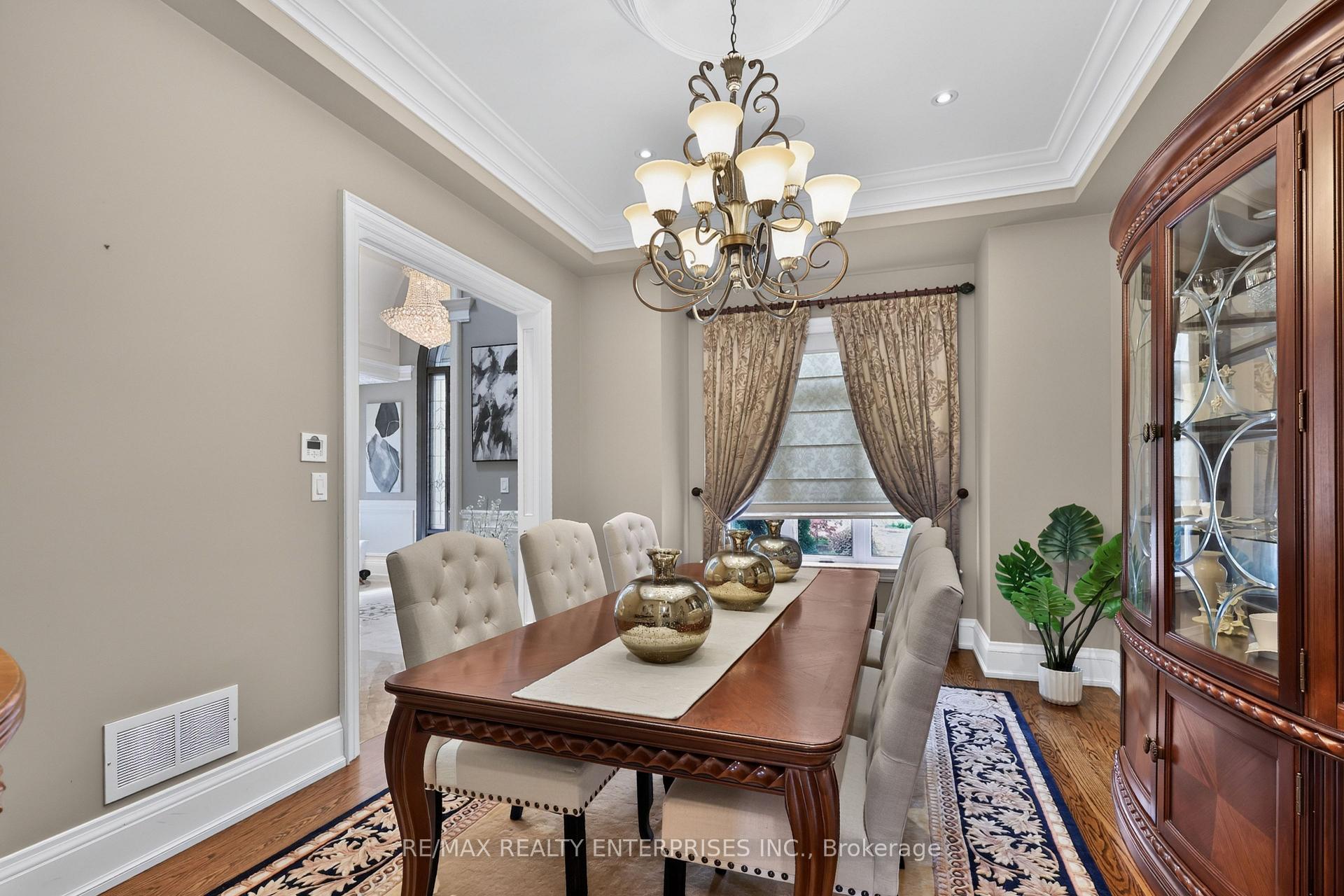 Photo 20 of 2513 Sharon Crescent, Mississauga, Erindale — HOMEH