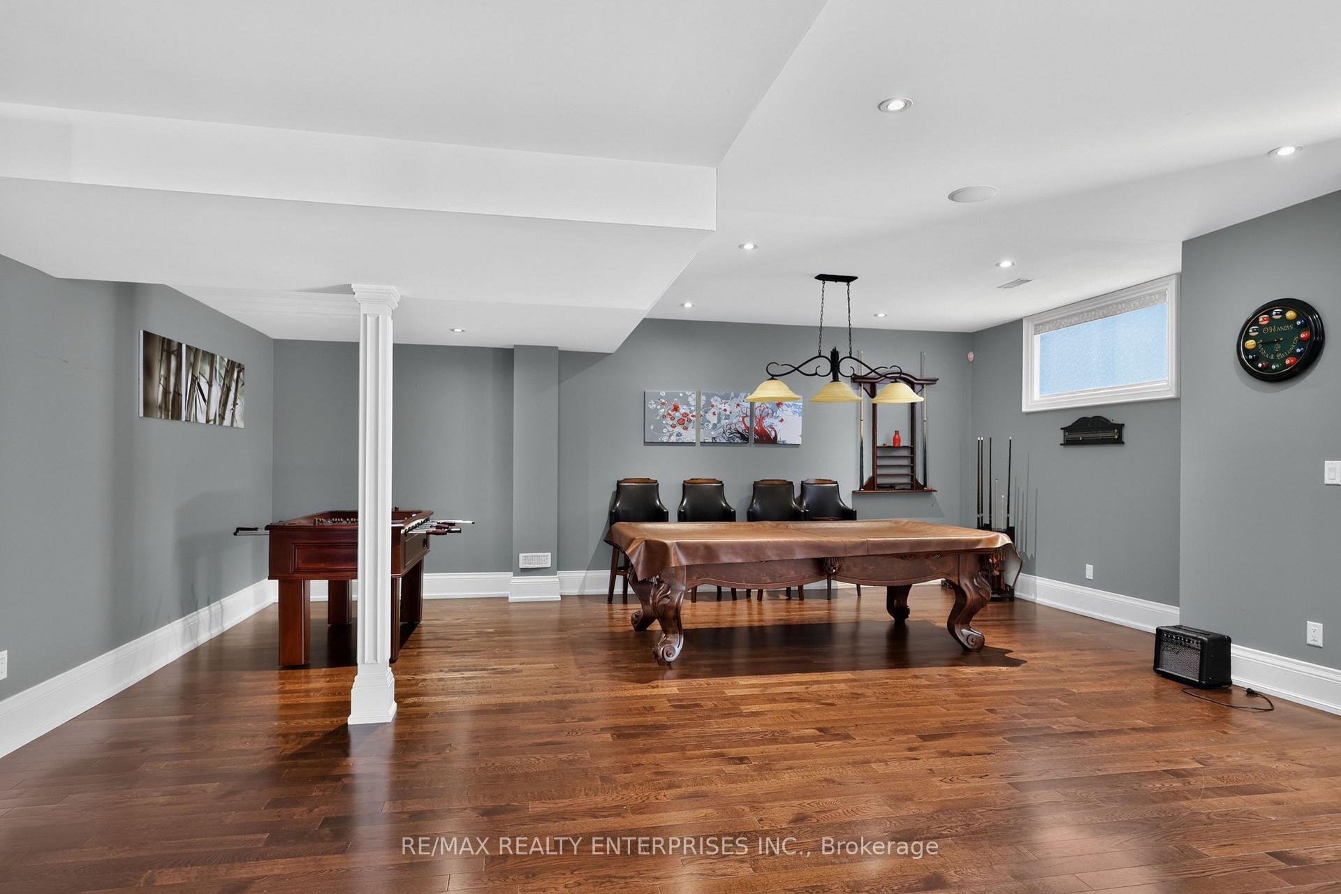 Photo 34 of 2513 Sharon Crescent, Mississauga, Erindale — HOMEH