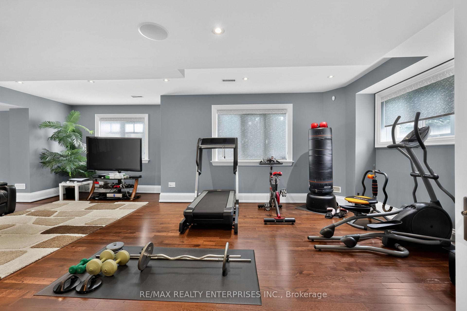 Photo 38 of 2513 Sharon Crescent, Mississauga, Erindale — HOMEH
