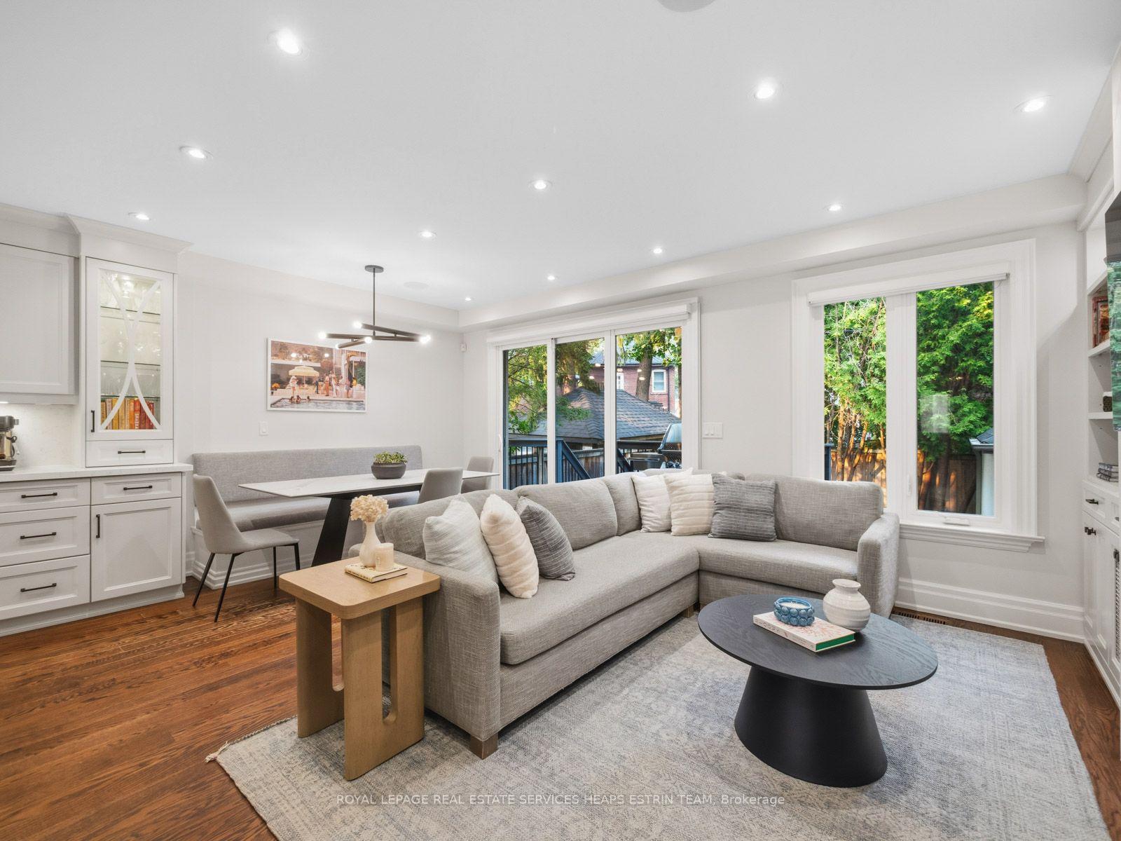 Photo 10 of 29 Maxwell Avenue, Toronto, Yonge-Eglinton — HOMEH
