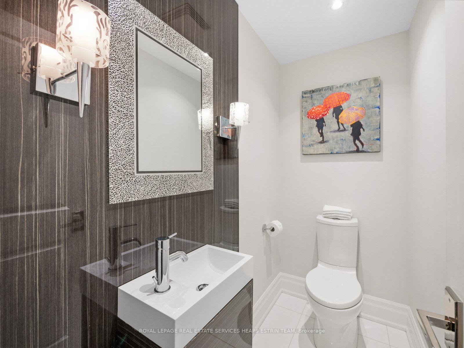Photo 17 of 29 Maxwell Avenue, Toronto, Yonge-Eglinton — HOMEH