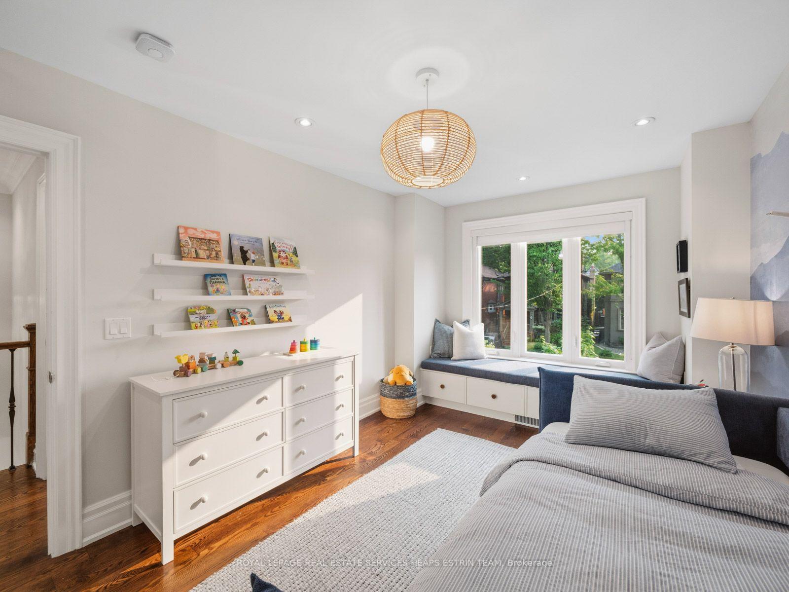Photo 25 of 29 Maxwell Avenue, Toronto, Yonge-Eglinton — HOMEH