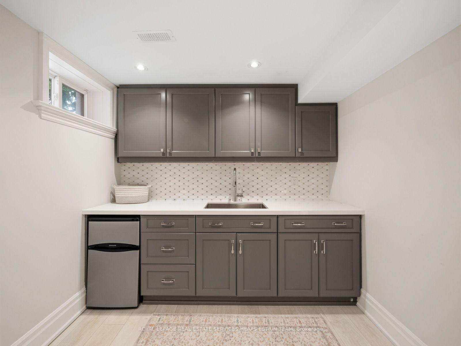 Photo 35 of 29 Maxwell Avenue, Toronto, Yonge-Eglinton — HOMEH