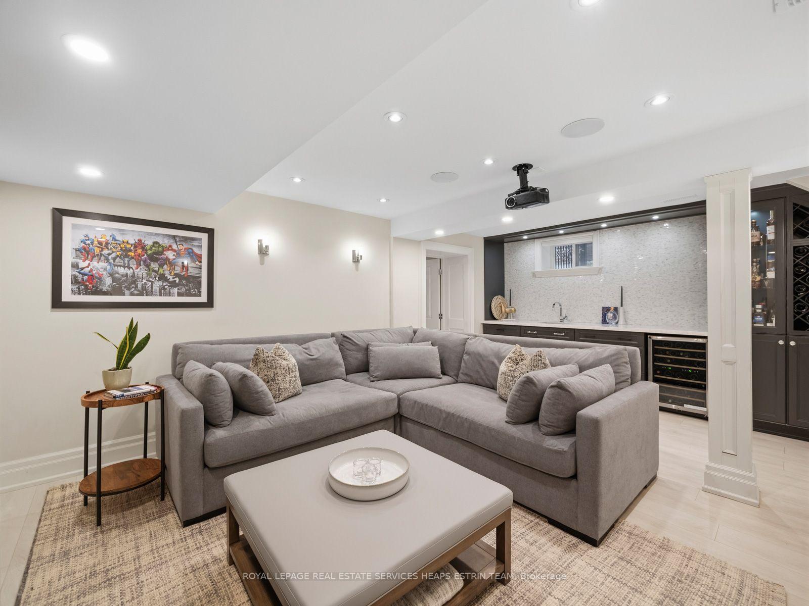 Photo 37 of 29 Maxwell Avenue, Toronto, Yonge-Eglinton — HOMEH