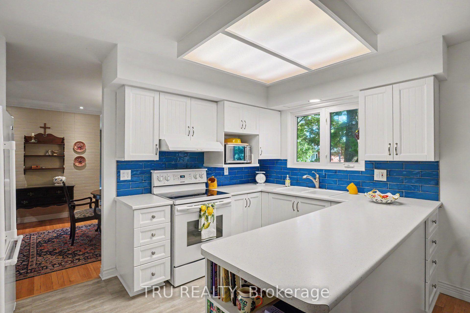 Photo 12 of 1174 Cameo Drive, Ottawa, Copeland Park — HOMEH