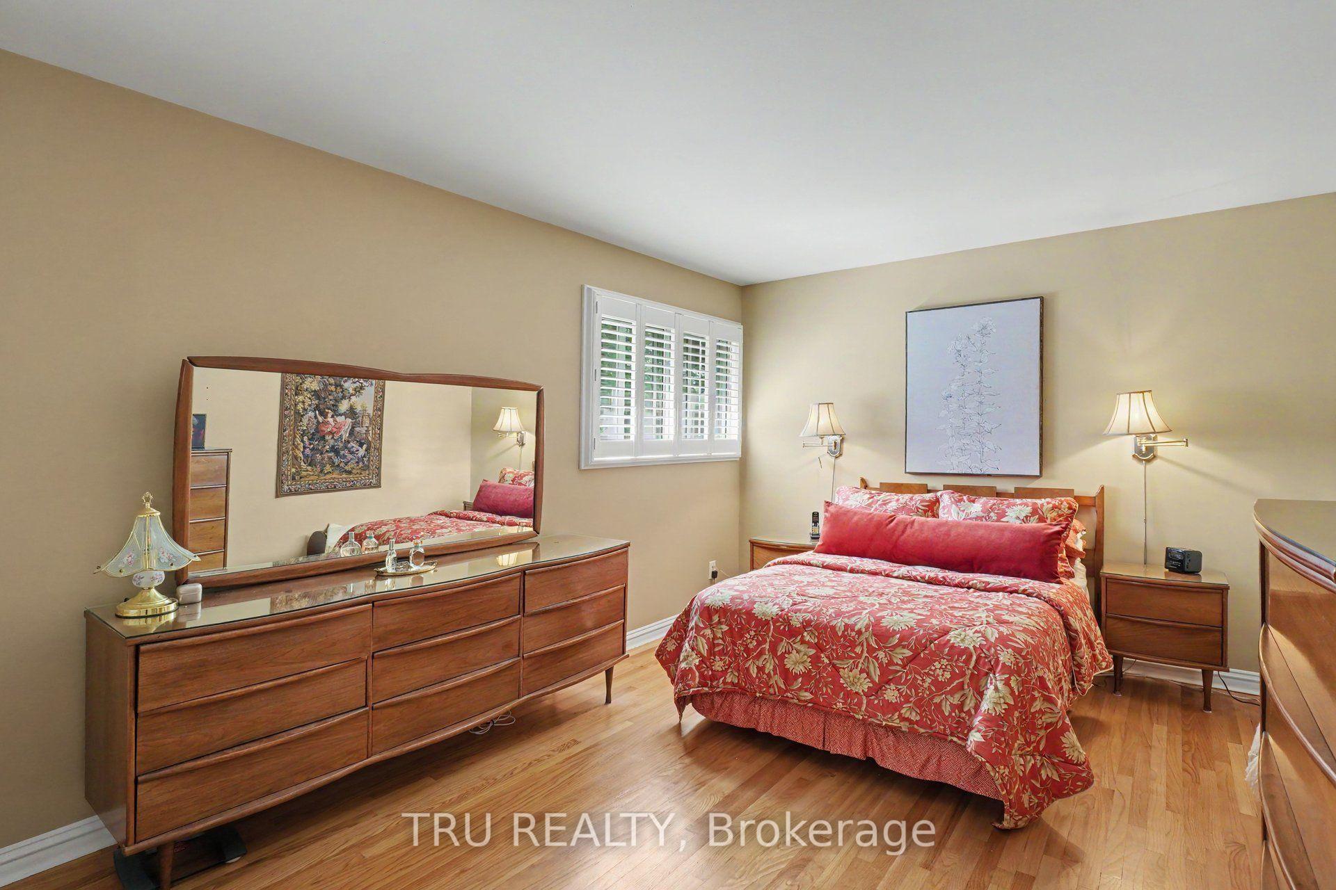 Photo 17 of 1174 Cameo Drive, Ottawa, Copeland Park — HOMEH