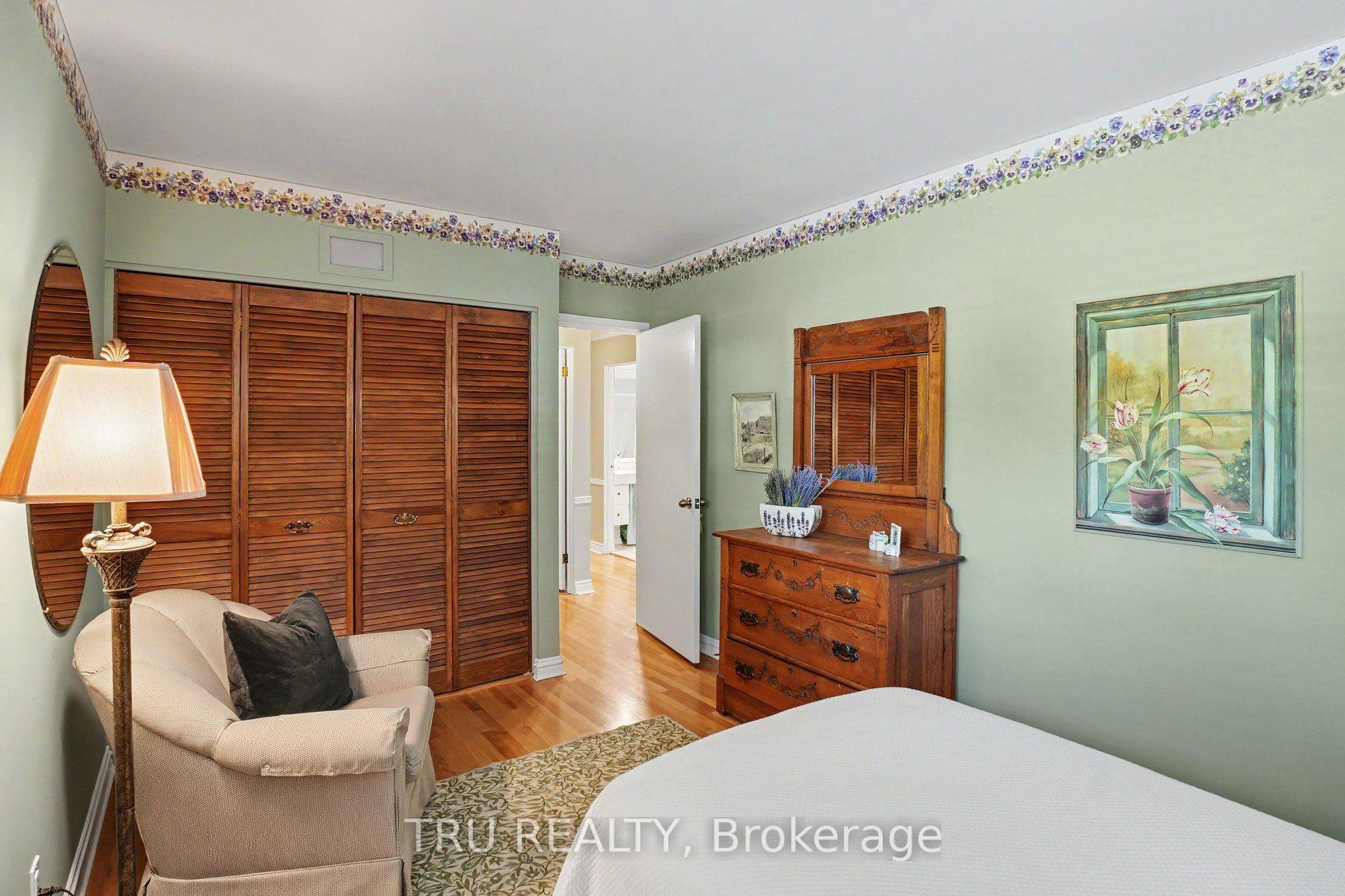 Photo 21 of 1174 Cameo Drive, Ottawa, Copeland Park — HOMEH