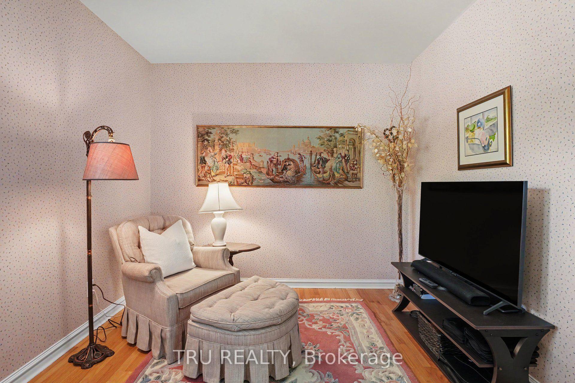 Photo 22 of 1174 Cameo Drive, Ottawa, Copeland Park — HOMEH