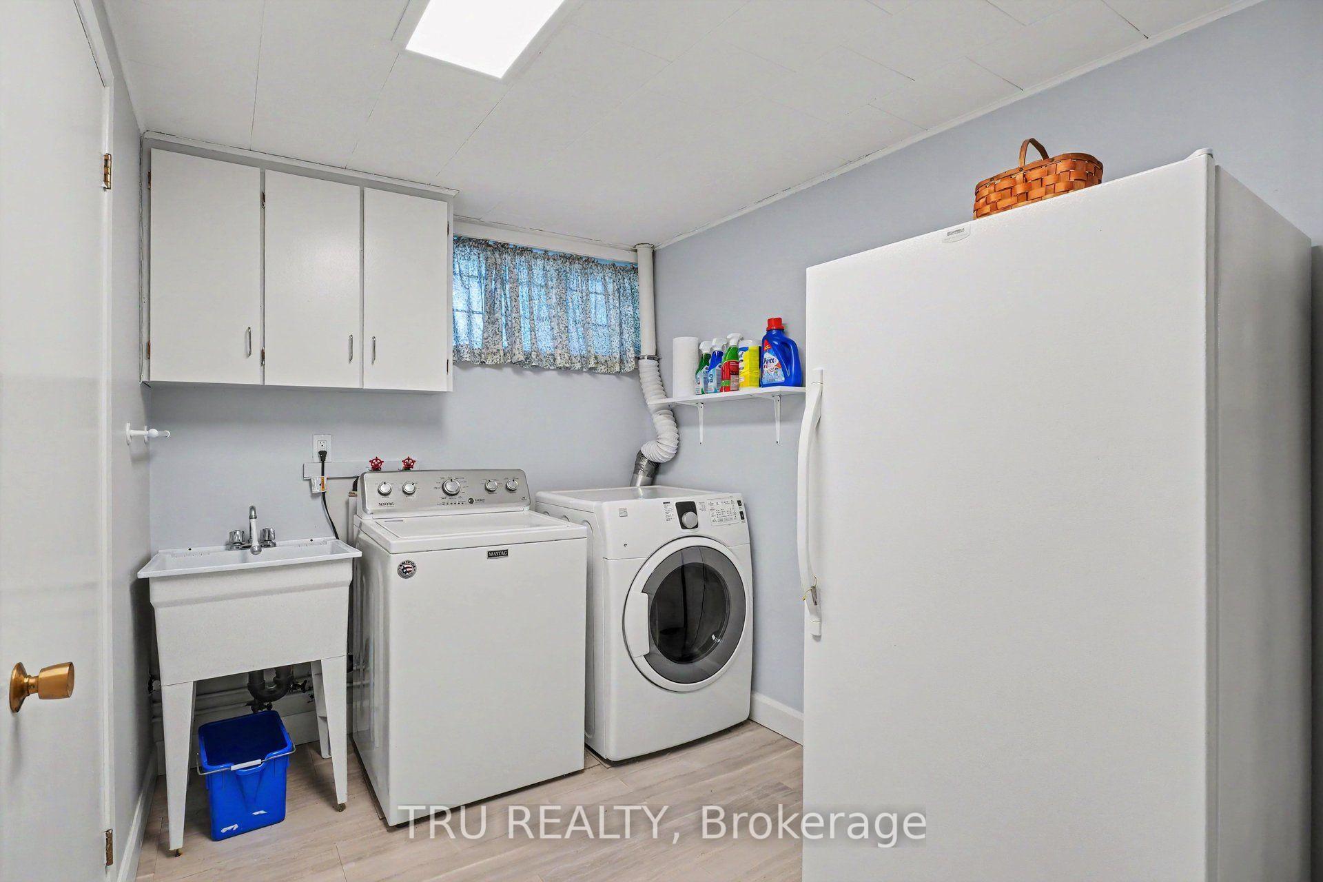 Photo 29 of 1174 Cameo Drive, Ottawa, Copeland Park — HOMEH