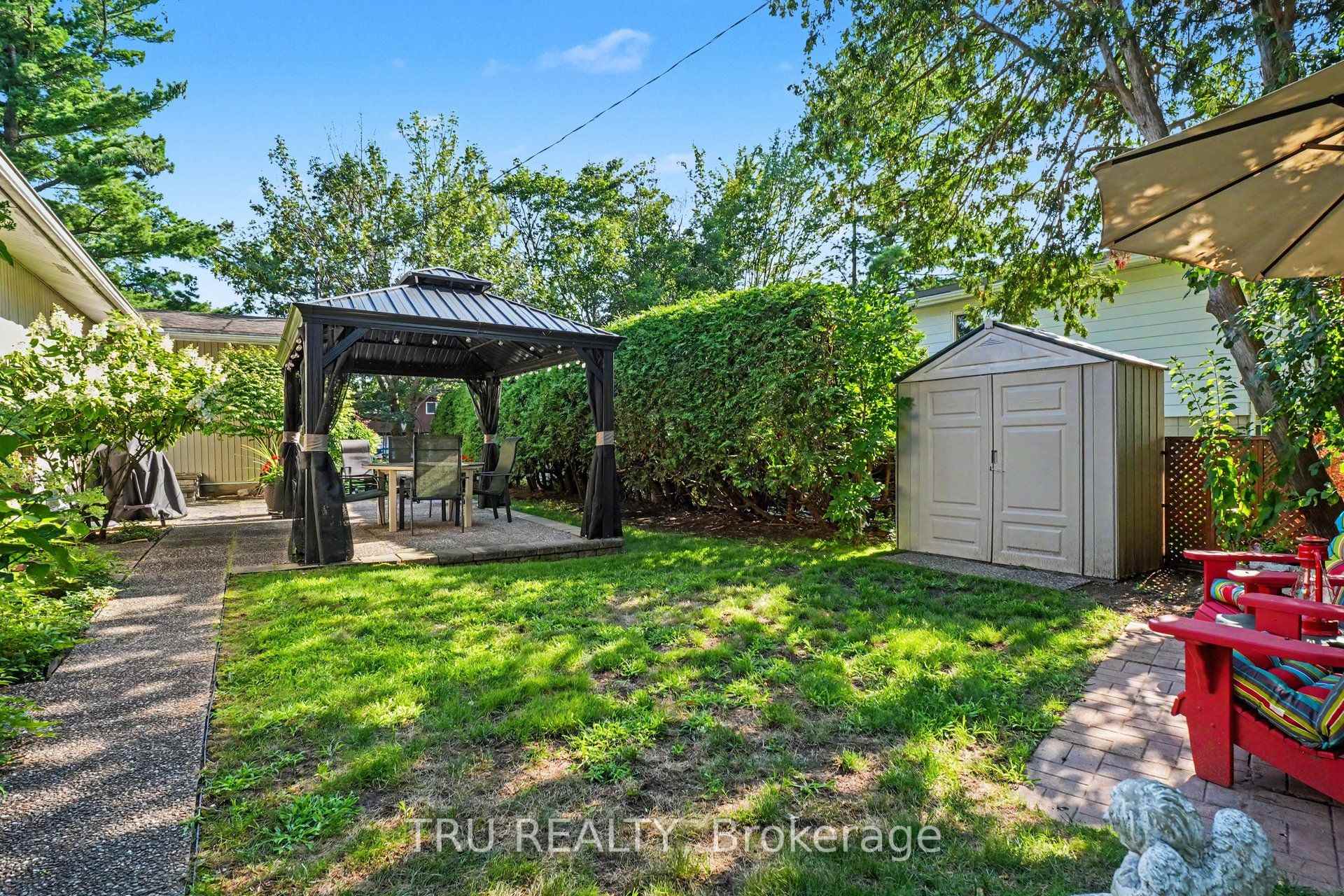 Photo 34 of 1174 Cameo Drive, Ottawa, Copeland Park — HOMEH