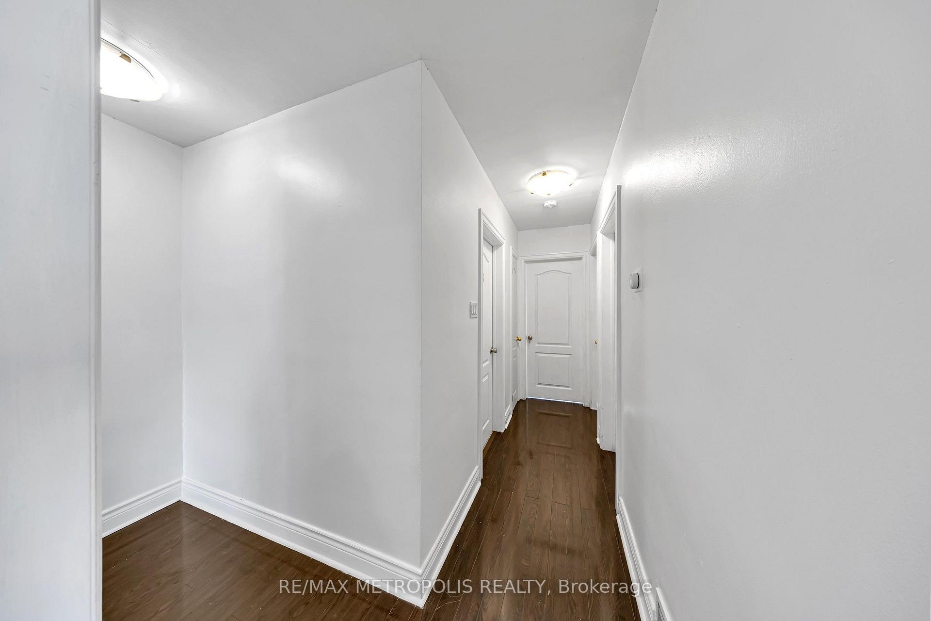 Photo 14 of Unit Main, 147 Vodden Street E, Brampton, Brampton North — HOMEH