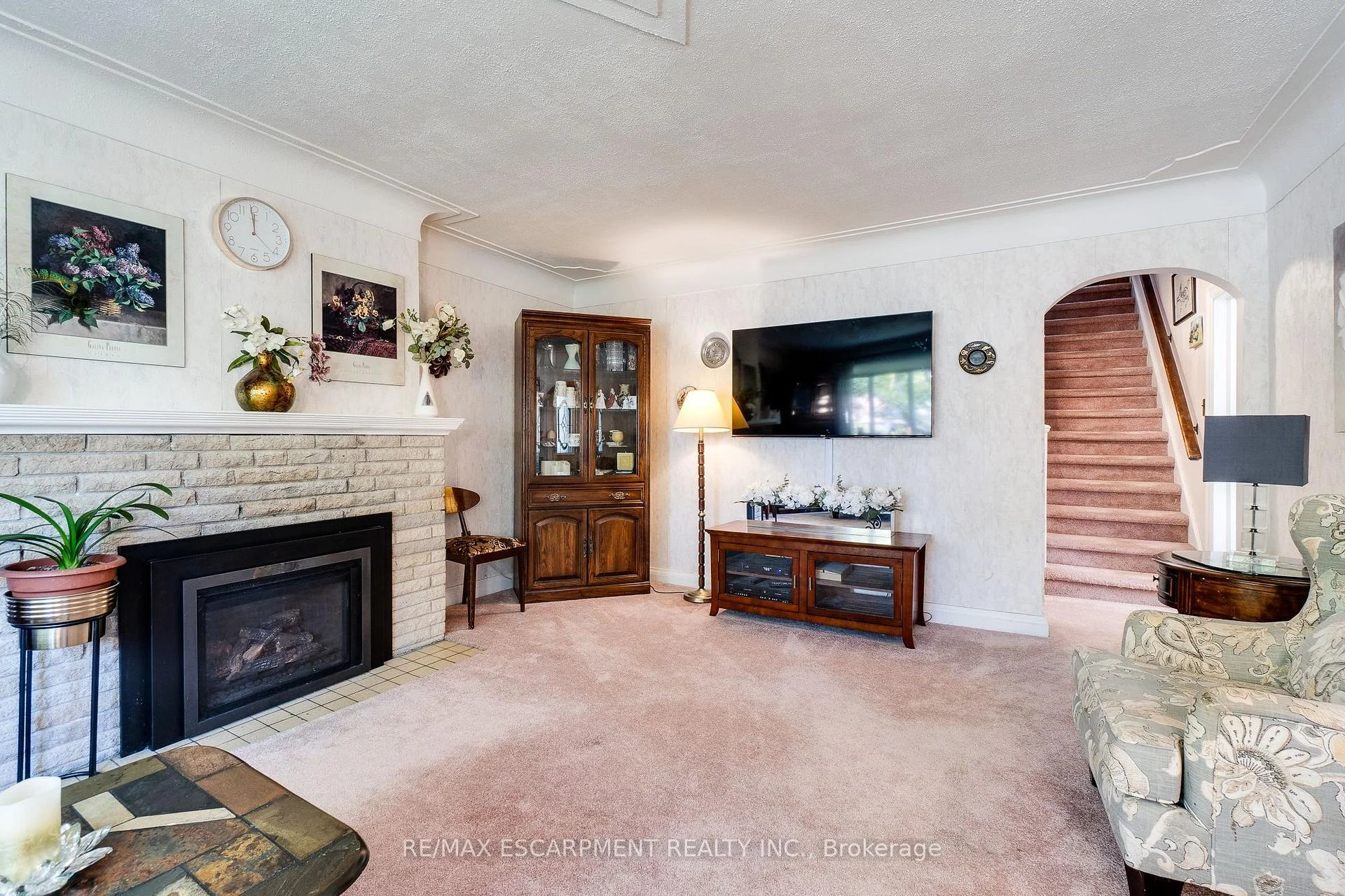 Photo 18 of 12 Don Street, Hamilton, Dundas — HOMEH
