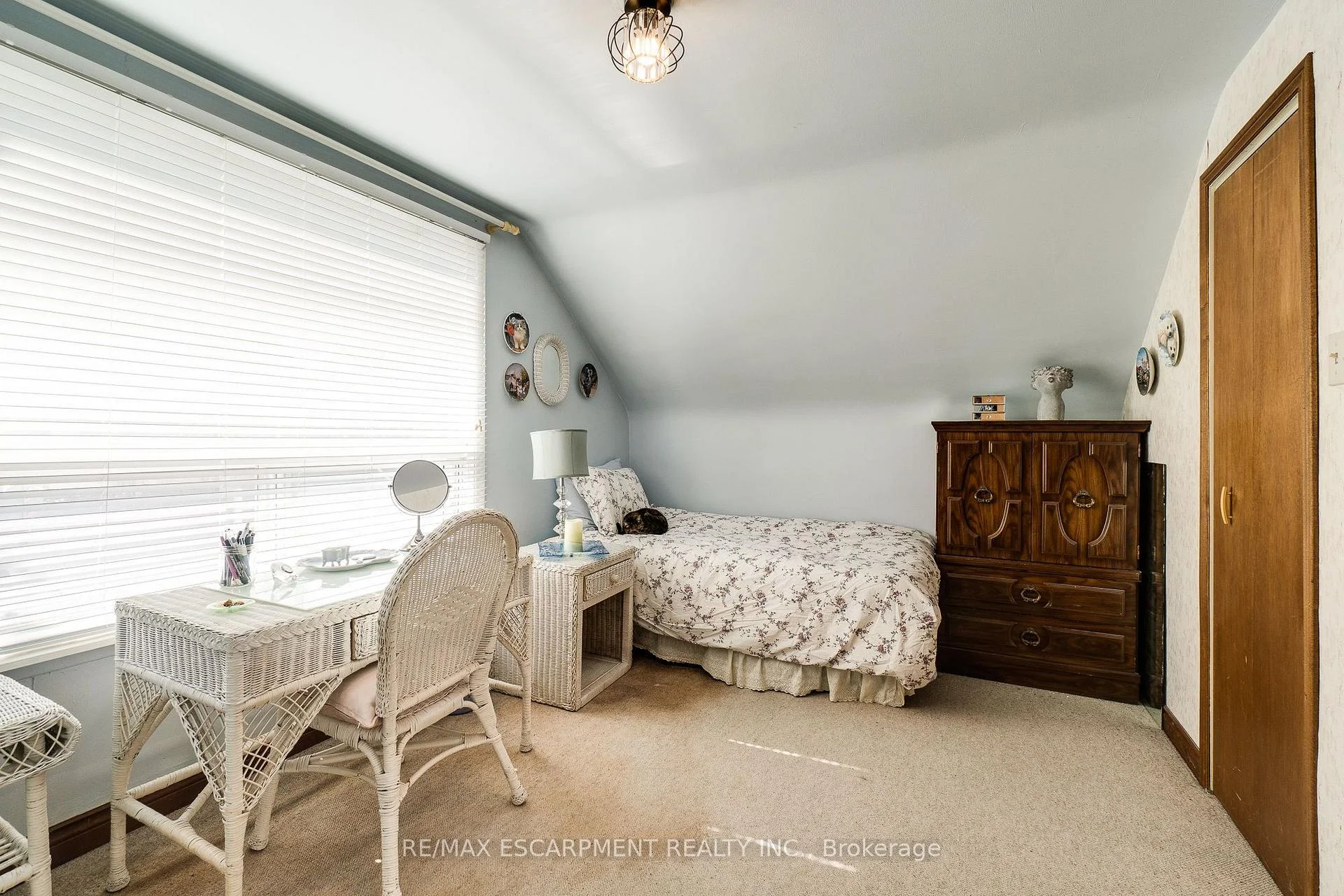 Photo 60 of 12 Don Street, Hamilton, Dundas — HOMEH