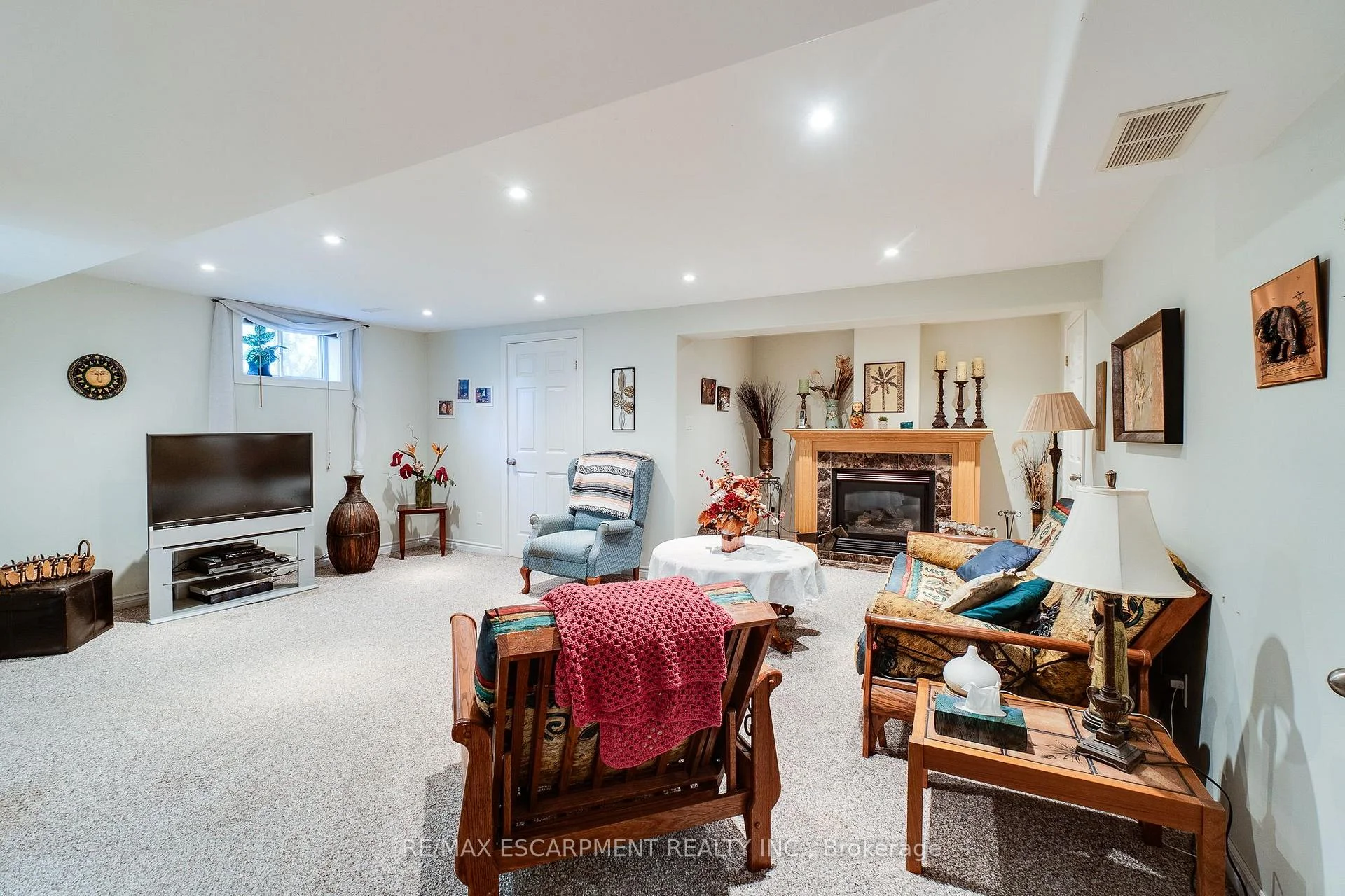 Photo 64 of 12 Don Street, Hamilton, Dundas — HOMEH