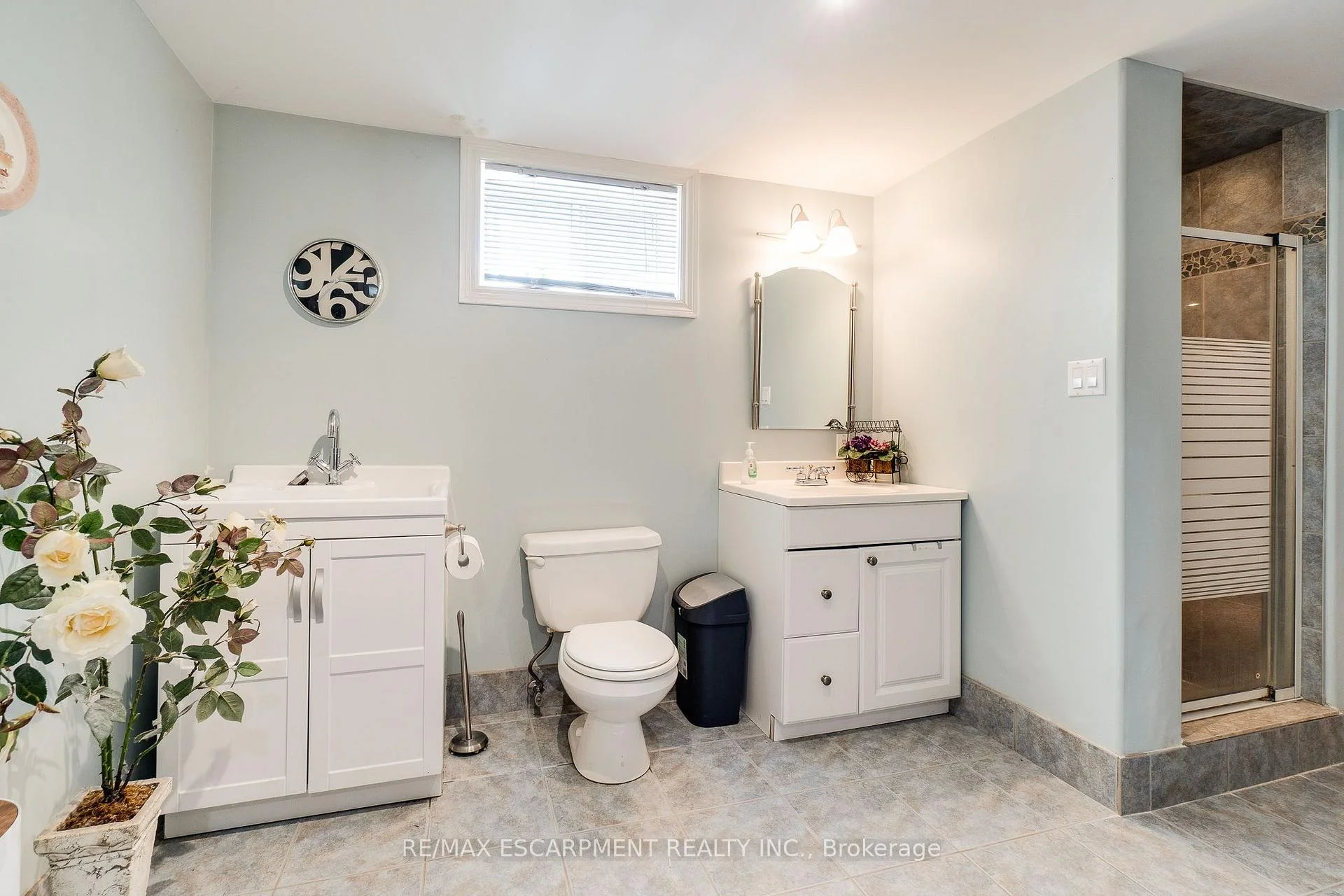 Photo 68 of 12 Don Street, Hamilton, Dundas — HOMEH
