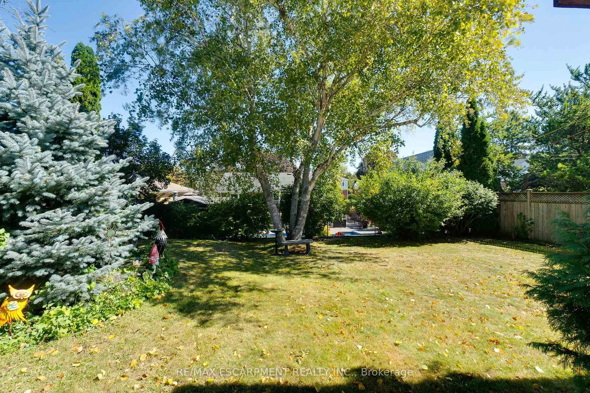 Photo 71 of 12 Don Street, Hamilton, Dundas — HOMEH