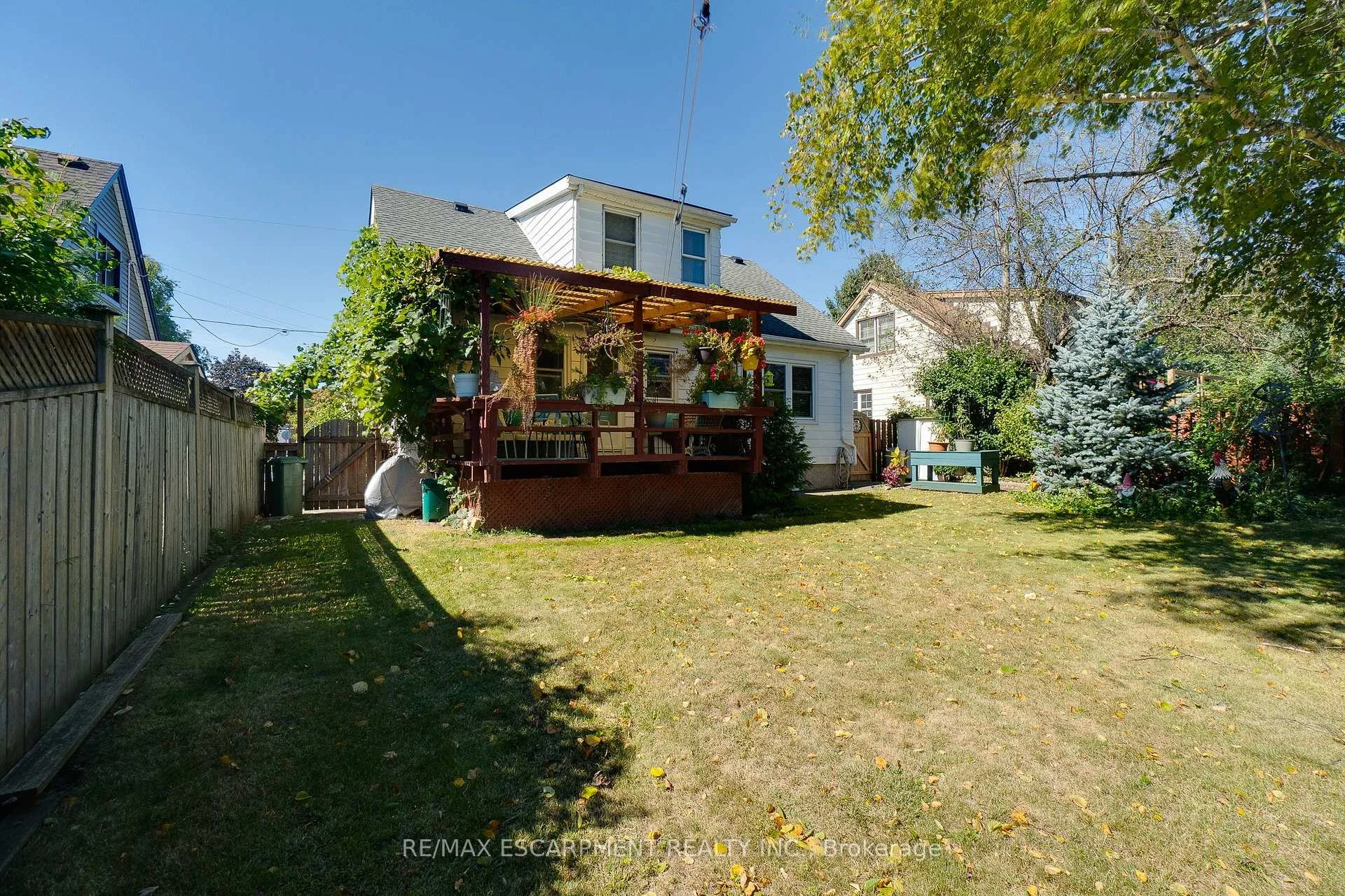 Photo 73 of 12 Don Street, Hamilton, Dundas — HOMEH
