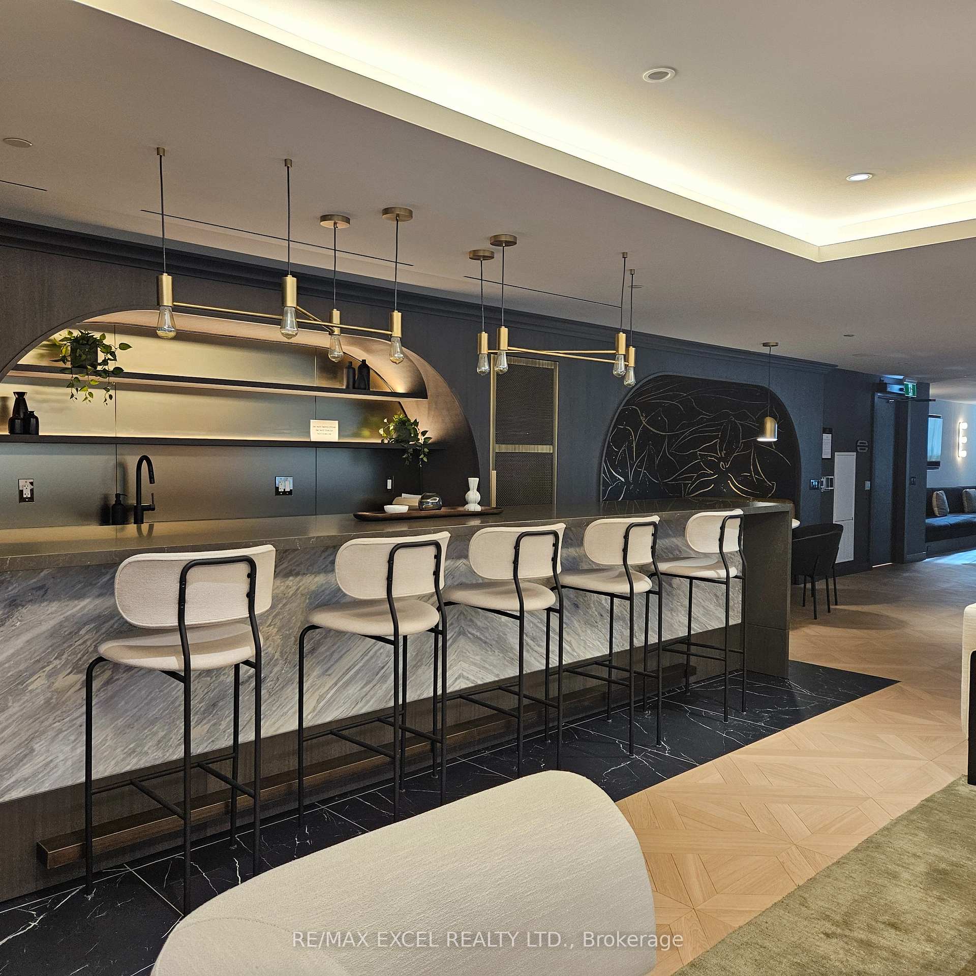 Photo 20 of Unit 3607, 127 Broadway Avenue, Toronto, Mount Pleasant West — HOMEH