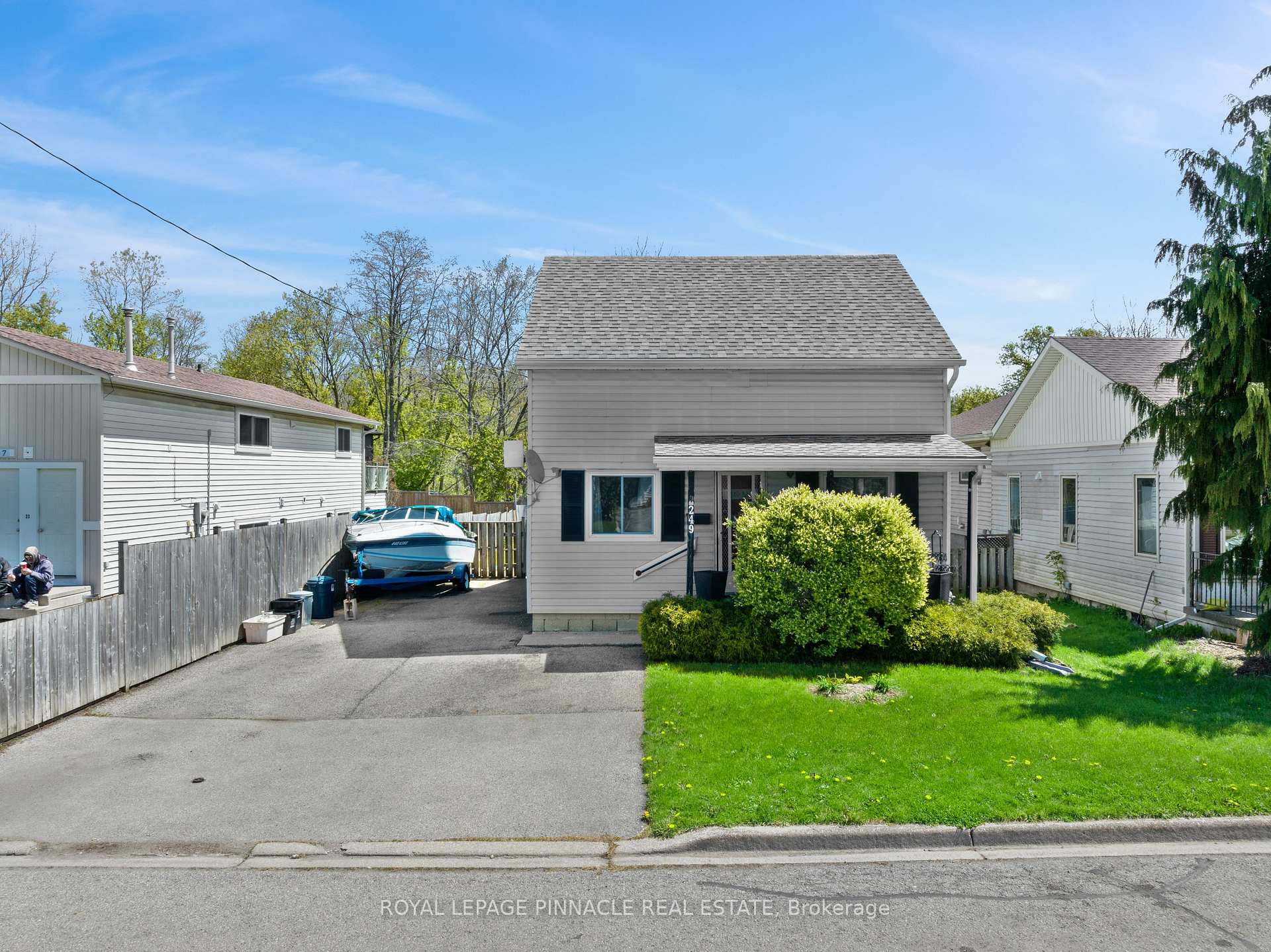 Photo of 249 Owen Street