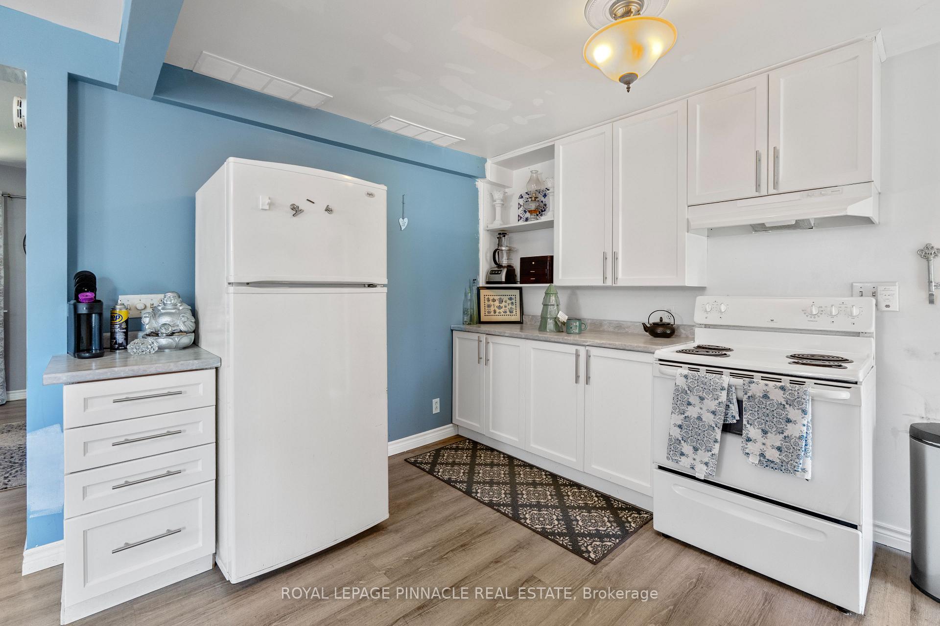 Photo 12 of 249 Owen Street, Norfolk, Simcoe — HOMEH