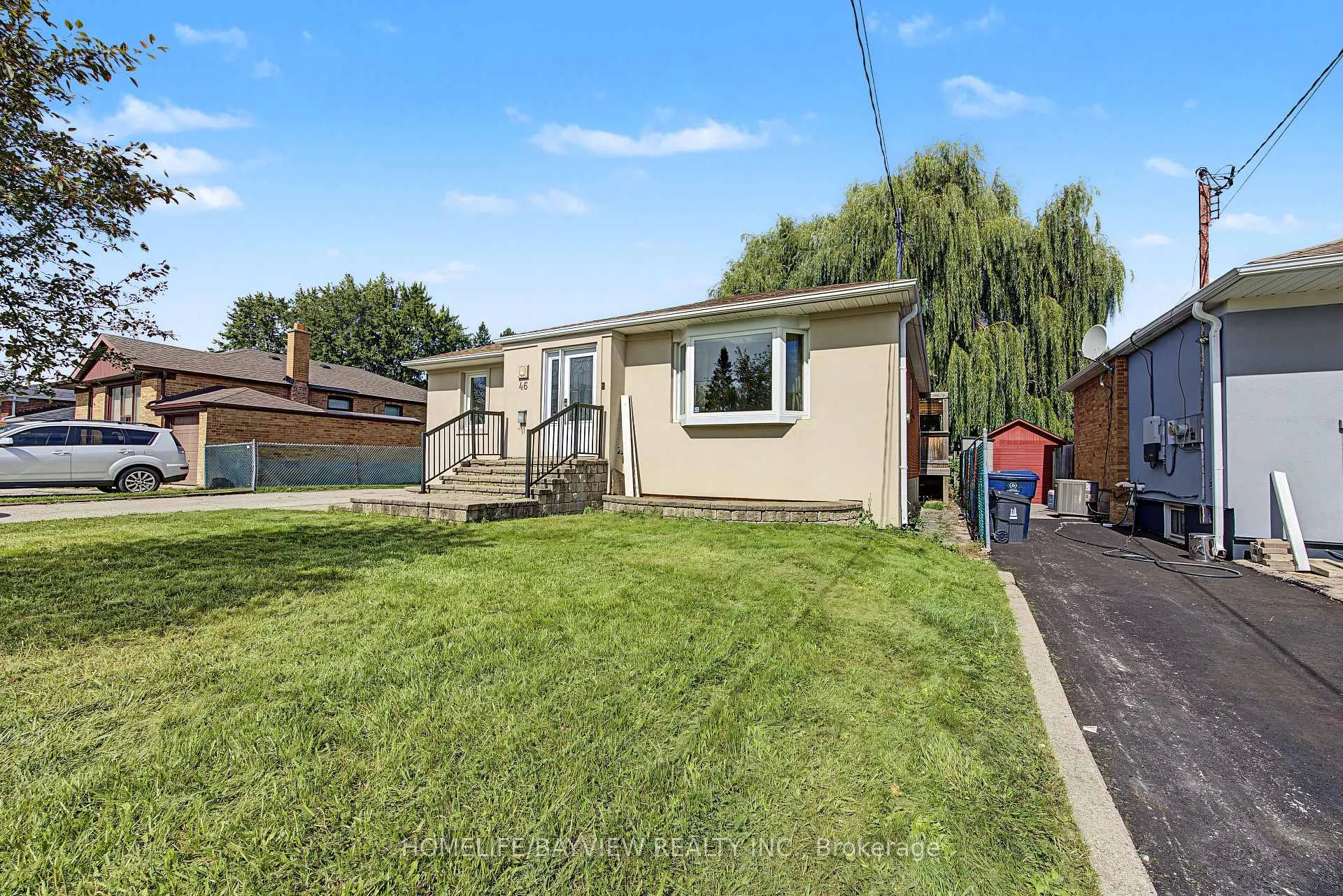 Photo 3 of 46 Acton Avenue, North York, Bathurst Manor — HOMEH