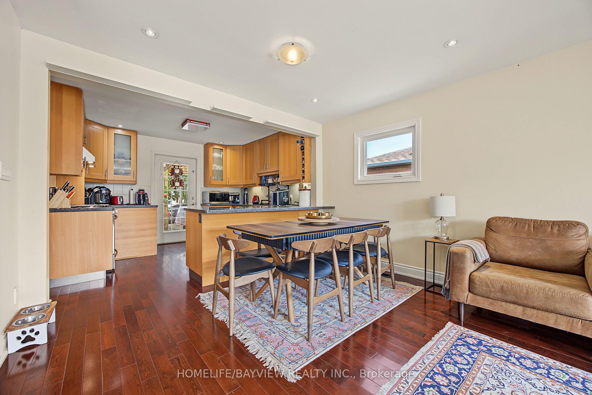 Photo 14 of 46 Acton Avenue, North York, Bathurst Manor — HOMEH