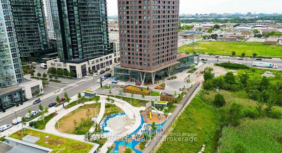 Photo 2 of Unit 709, 2920 Highway 7 Road, Vaughan, Concord — HOMEH