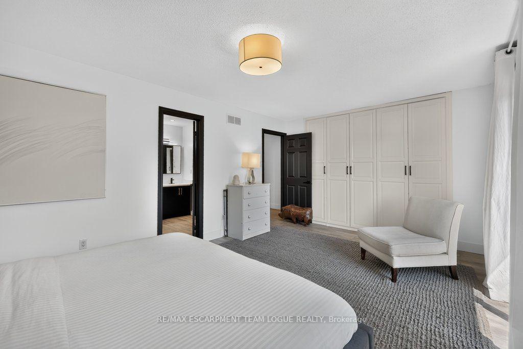 Photo 24 of 6 Harbour Drive, Hamilton, Stoney Creek — HOMEH
