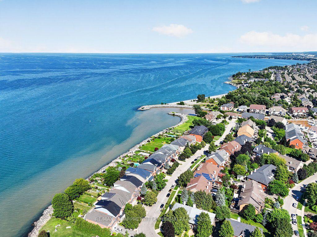 Photo 48 of 6 Harbour Drive, Hamilton, Stoney Creek — HOMEH