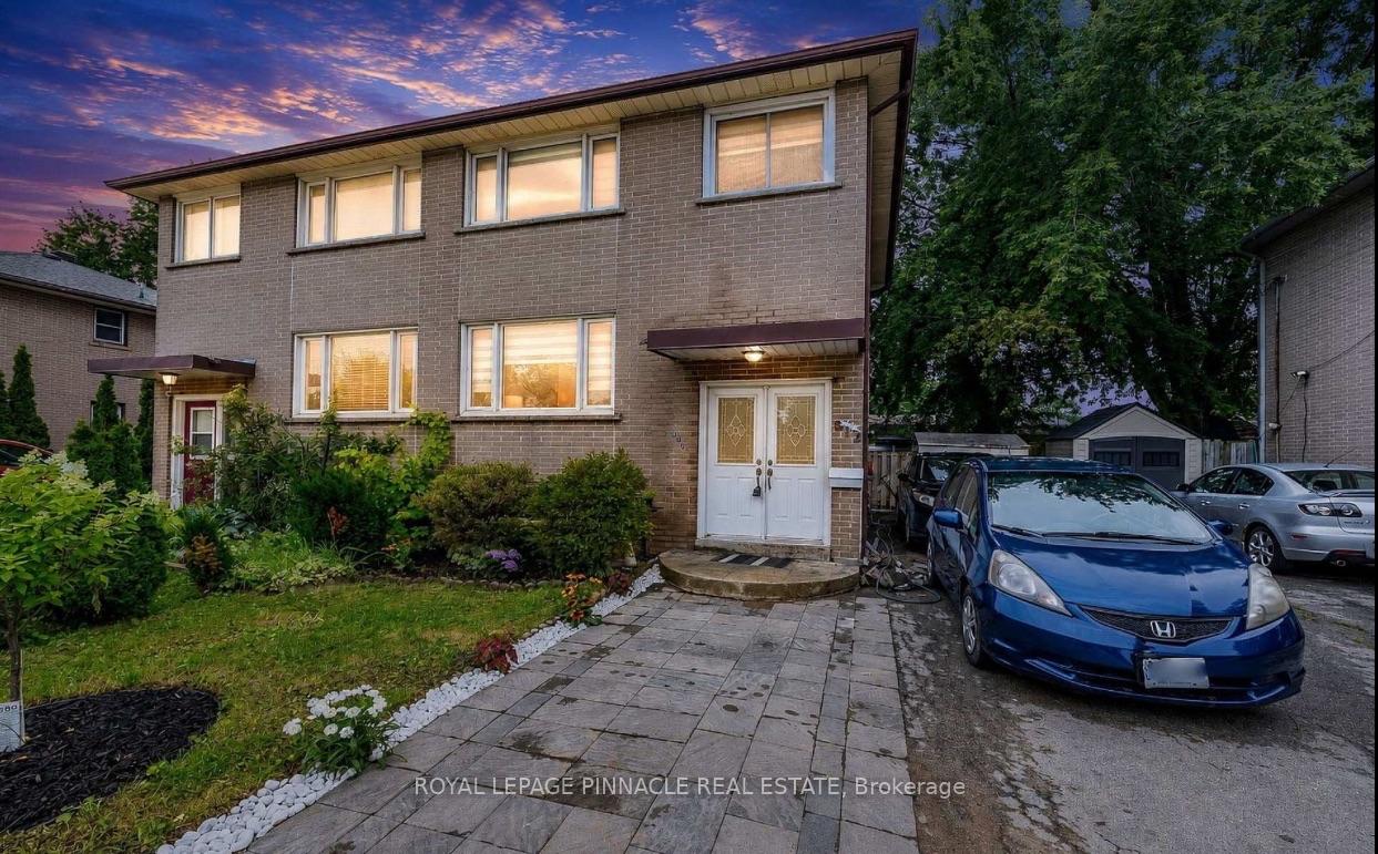 Photo 2 of 612 Appleby Line, Burlington, Shoreacres — HOMEH