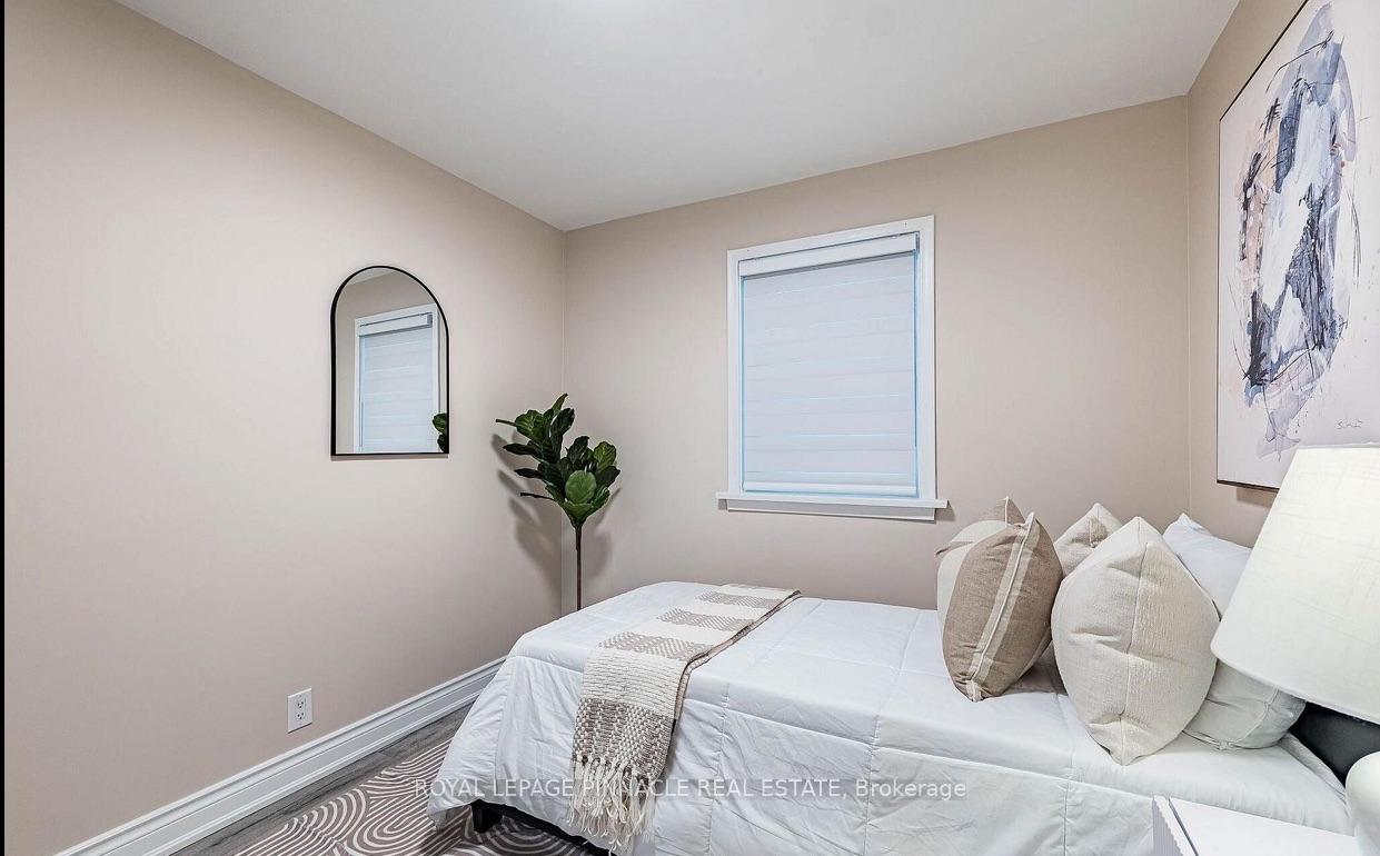 Photo 34 of 612 Appleby Line, Burlington, Shoreacres — HOMEH