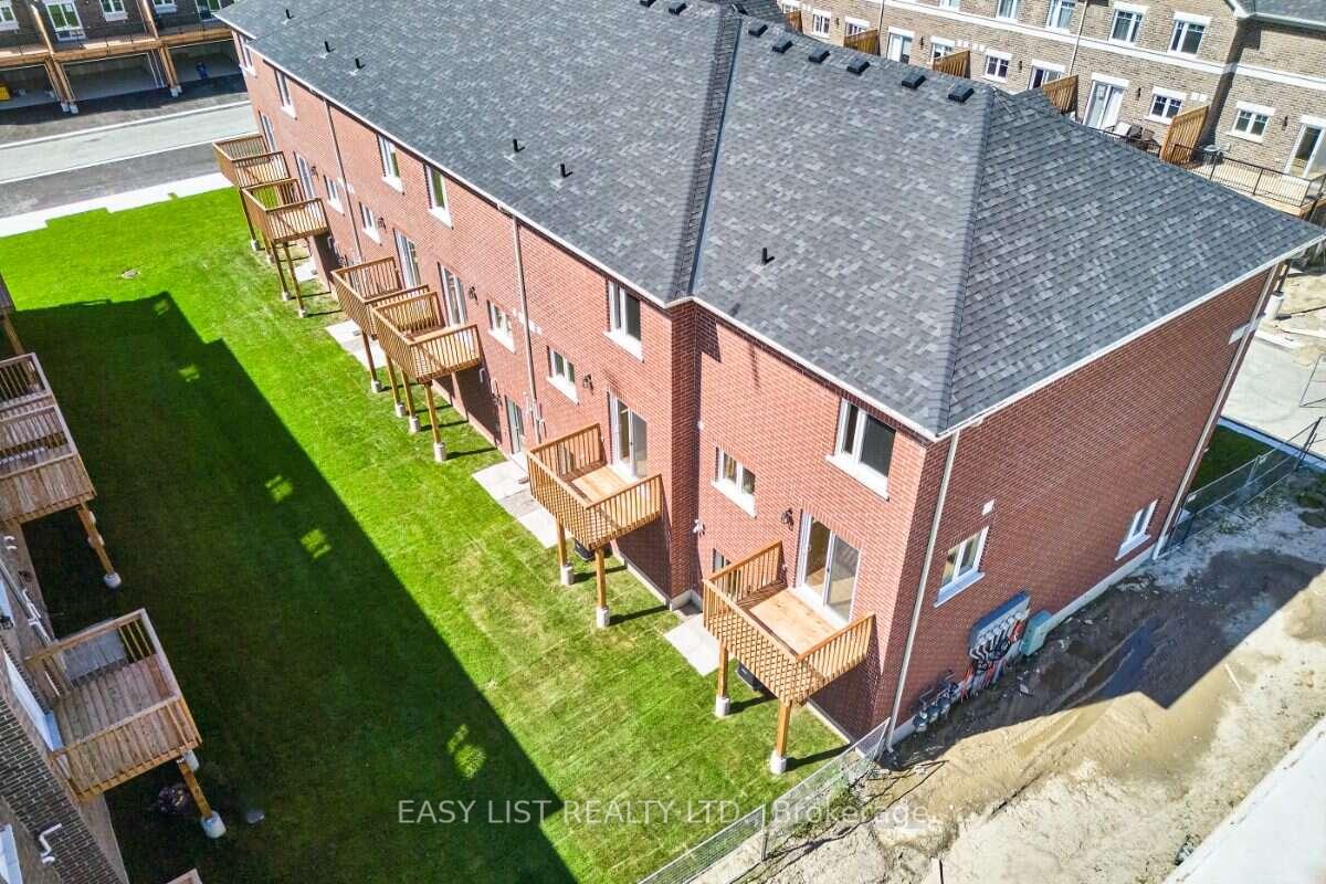Photo 9 of 31 Nady Lane, Clarington, Newcastle — HOMEH