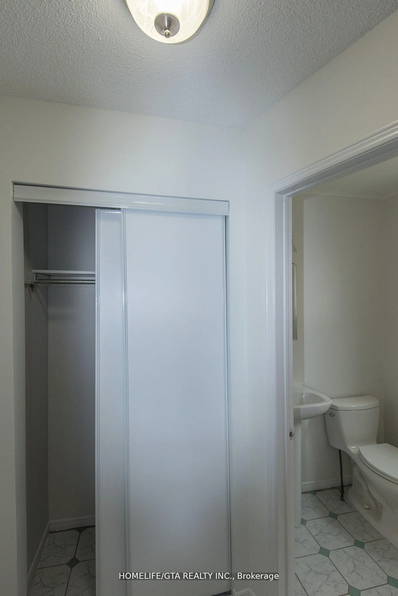 Photo 7 of 39 Millington Crescent, Ajax, Central — HOMEH