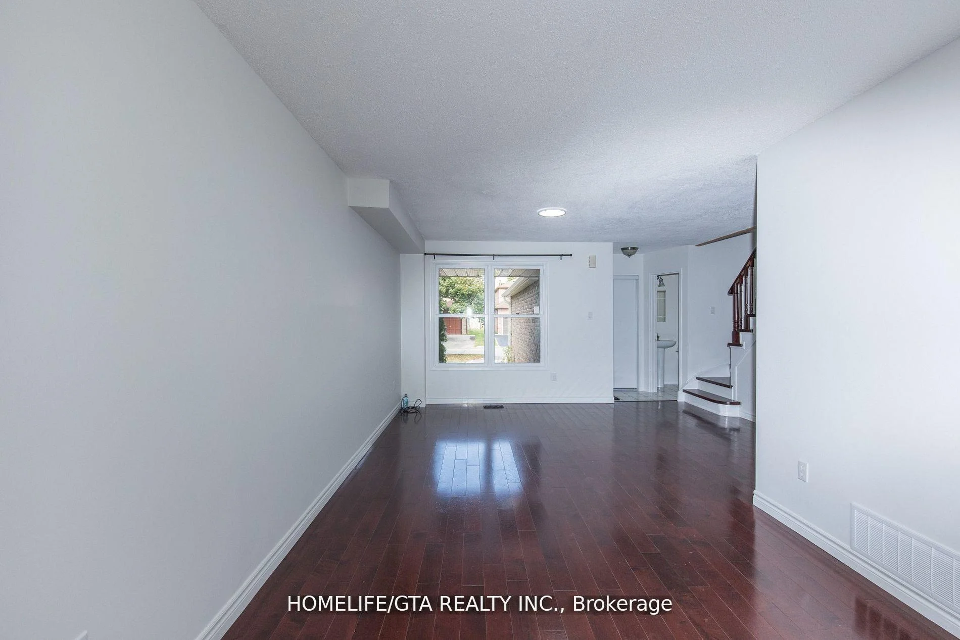 Photo 13 of 39 Millington Crescent, Ajax, Central — HOMEH
