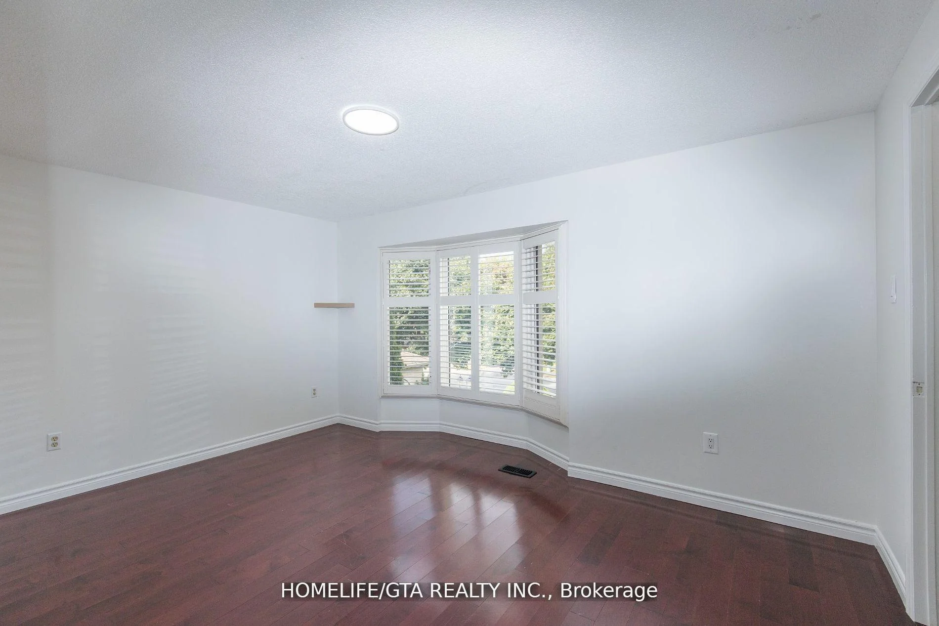 Photo 23 of 39 Millington Crescent, Ajax, Central — HOMEH