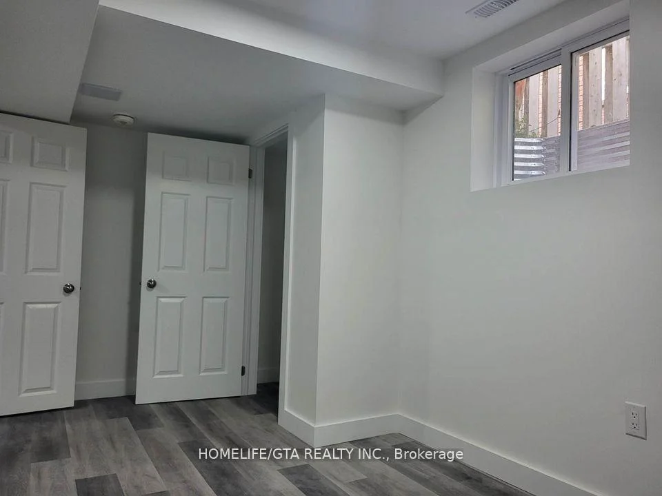Photo 38 of 39 Millington Crescent, Ajax, Central — HOMEH