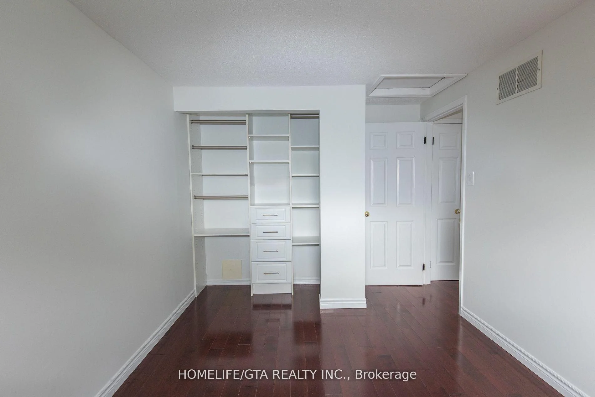 Photo 43 of 39 Millington Crescent, Ajax, Central — HOMEH