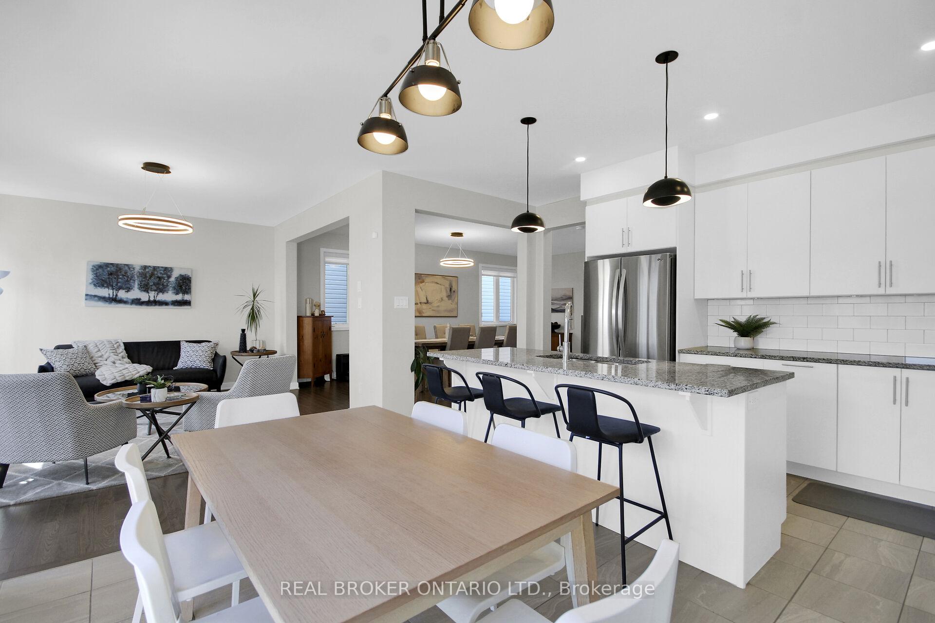 Photo 13 of 352 Finial Way, Ottawa, Barrhaven - Half Moon Bay — HOMEH