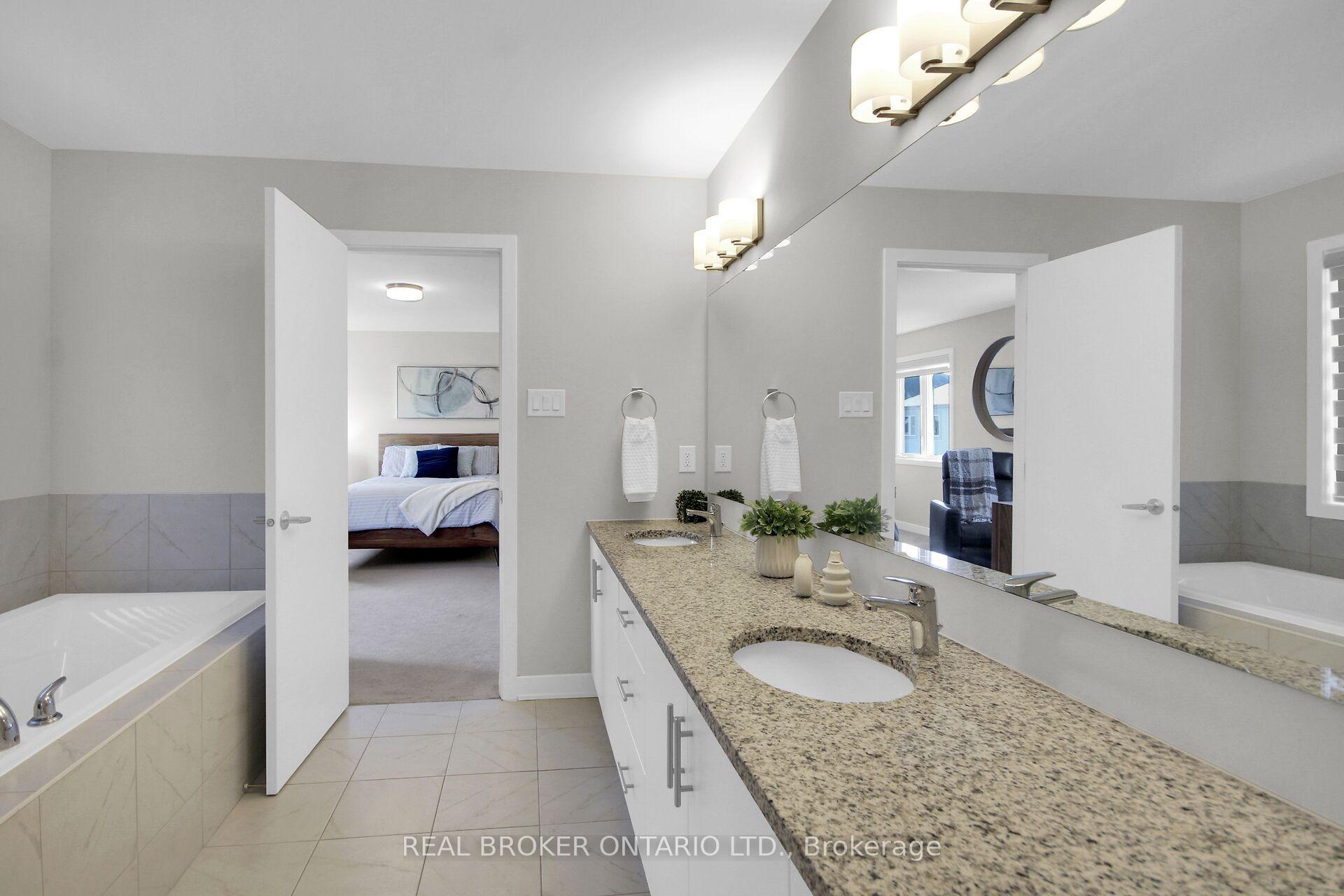 Photo 19 of 352 Finial Way, Ottawa, Barrhaven - Half Moon Bay — HOMEH