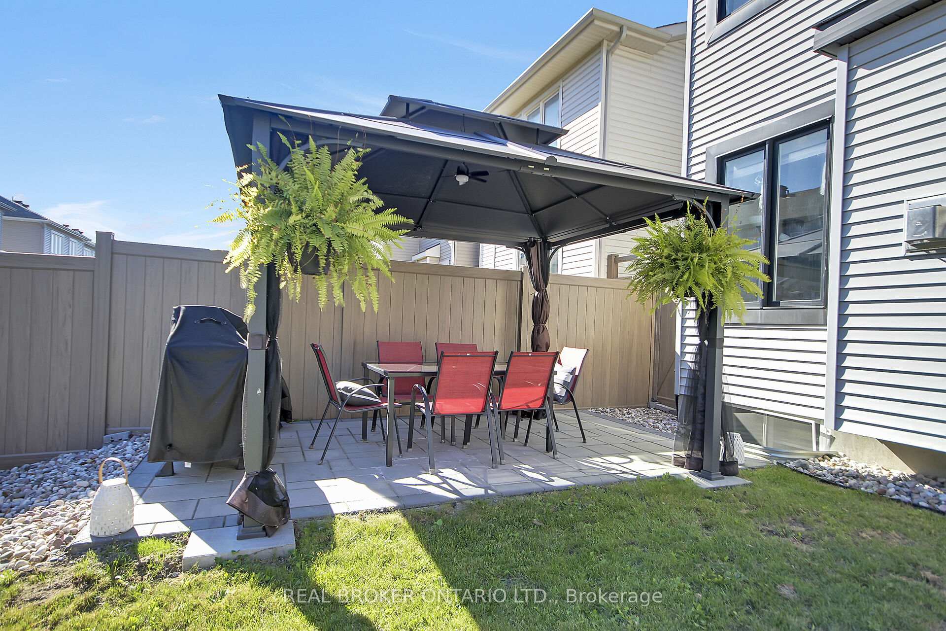 Photo 29 of 352 Finial Way, Ottawa, Barrhaven - Half Moon Bay — HOMEH