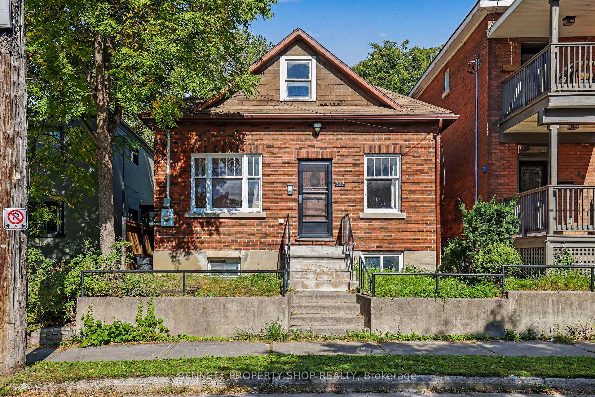 Photo of 367 Sunnyside Avenue