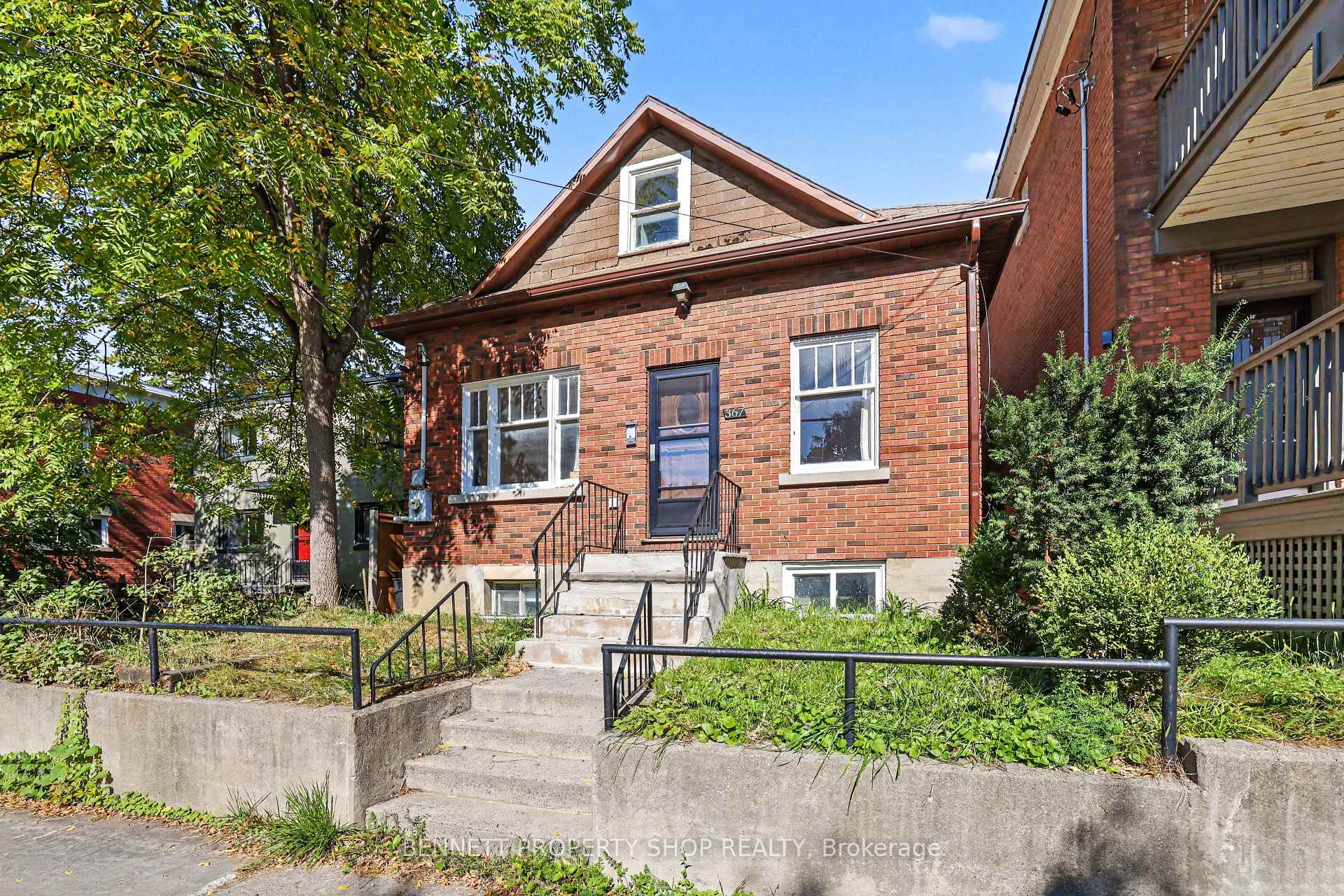 Photo 2 of 367 Sunnyside Avenue, Ottawa, Old Ottawa South — HOMEH