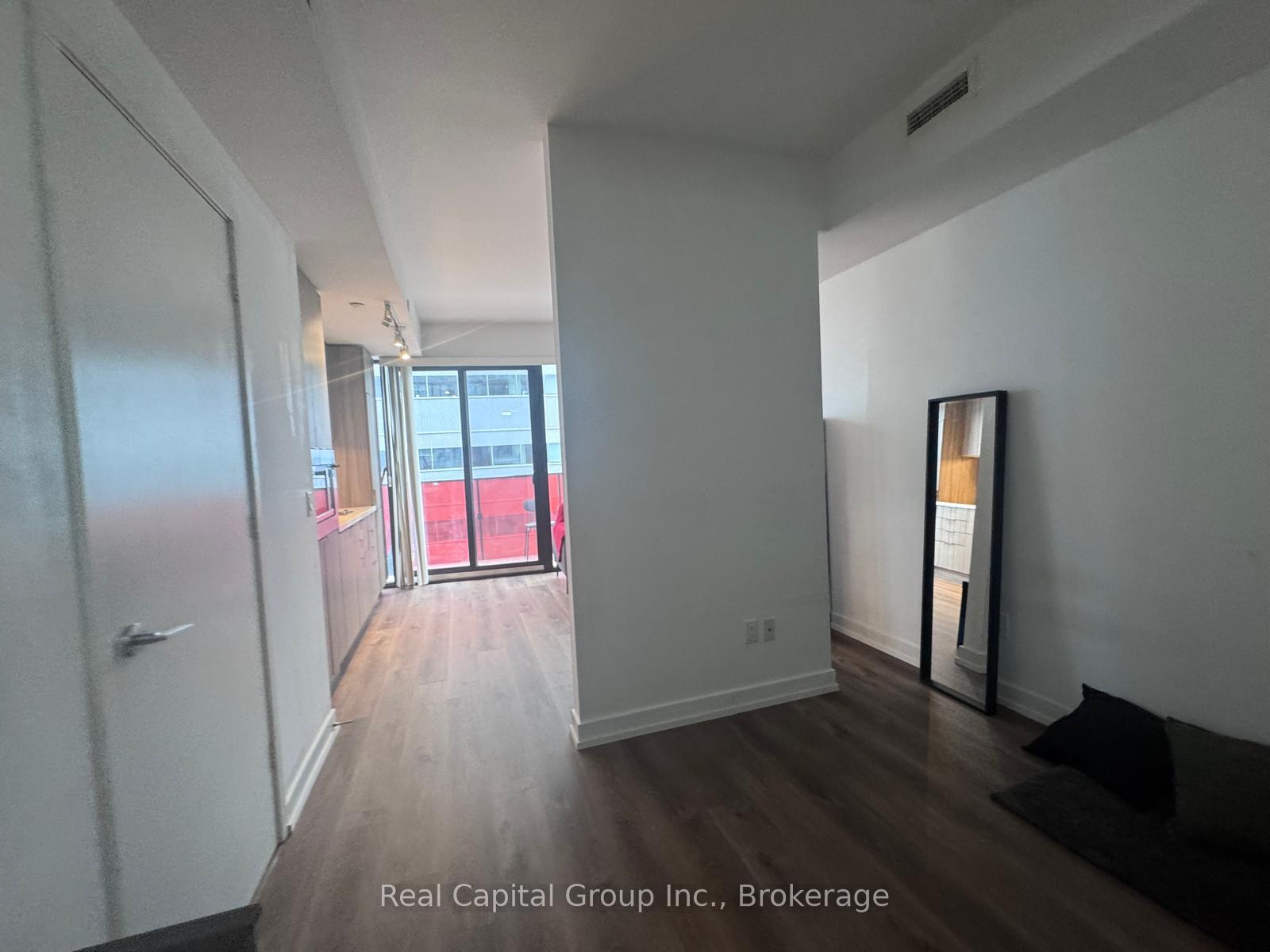 Photo 4 of Unit 1506, 215 Queen Street W, Toronto, Waterfront Communities — HOMEH