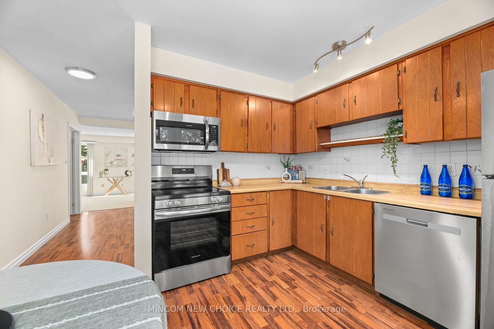 Photo 3 of 19 Mcrae Road, Ajax, South East — HOMEH