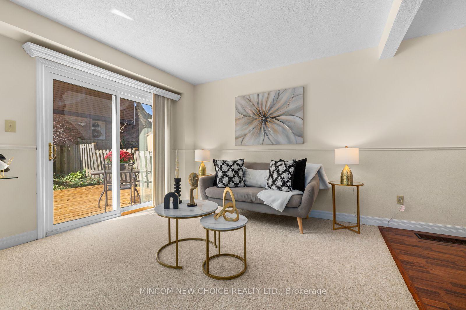 Photo 9 of 19 Mcrae Road, Ajax, South East — HOMEH