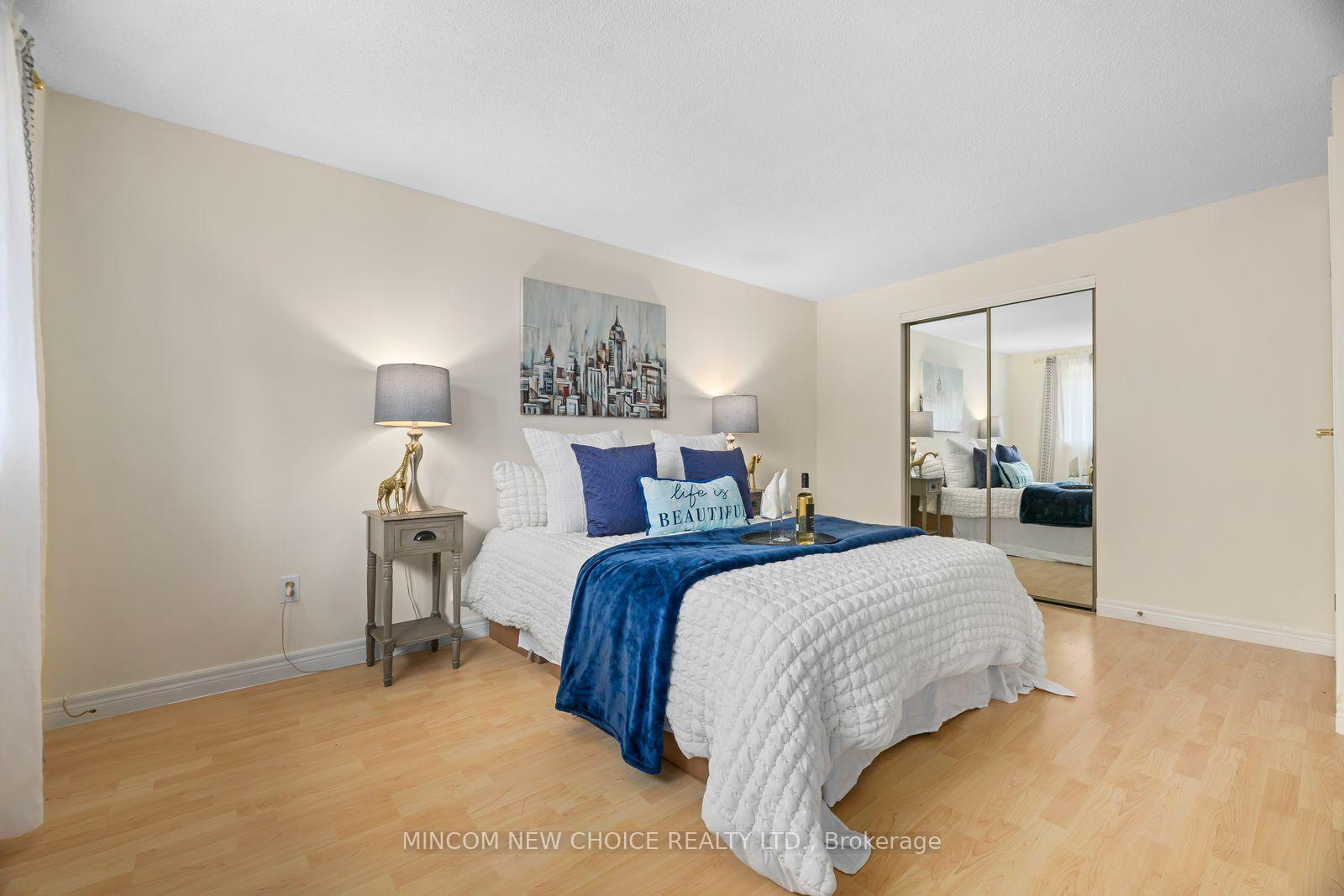 Photo 16 of 19 Mcrae Road, Ajax, South East — HOMEH