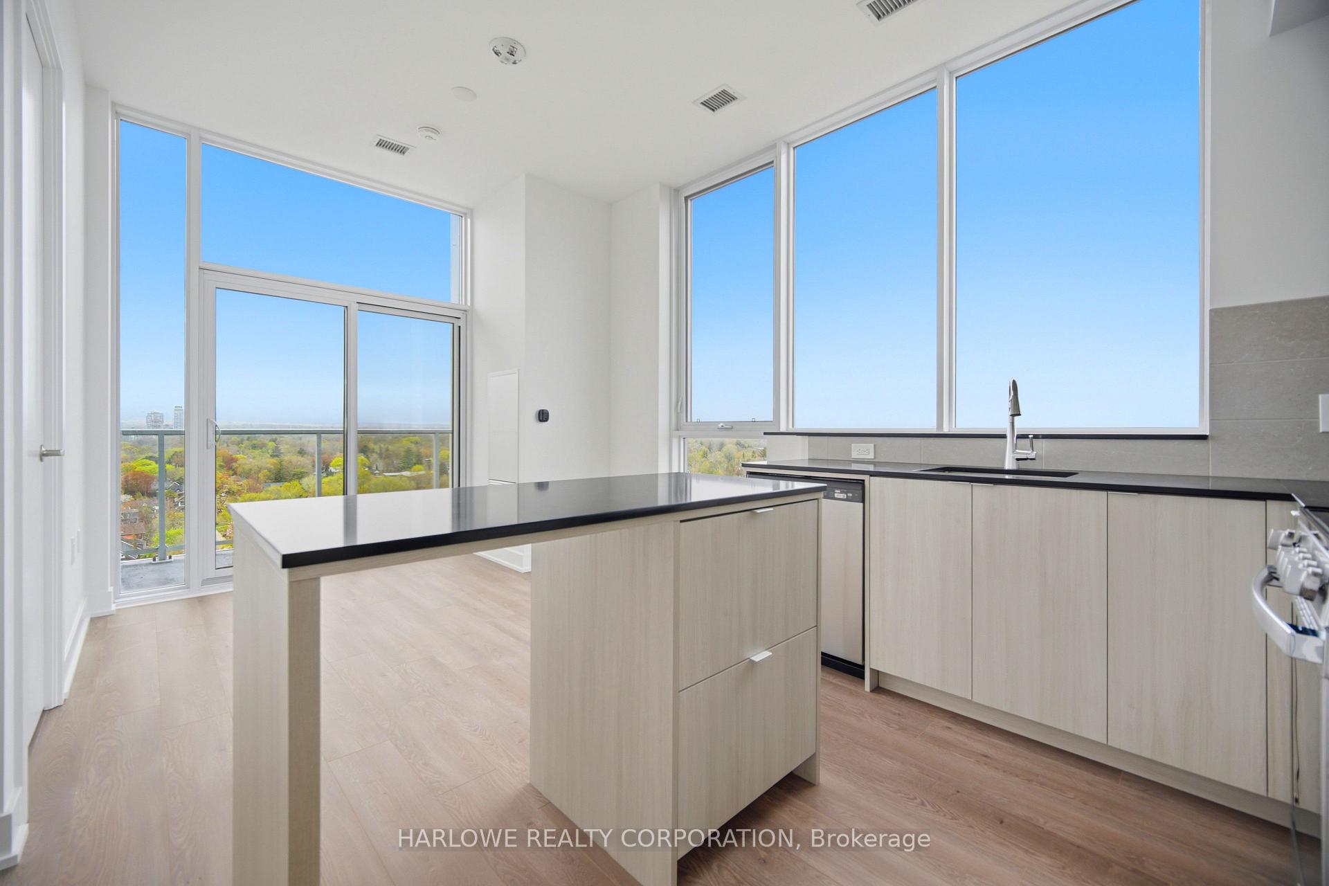 Photo of Unit 1303, 2088 James Street