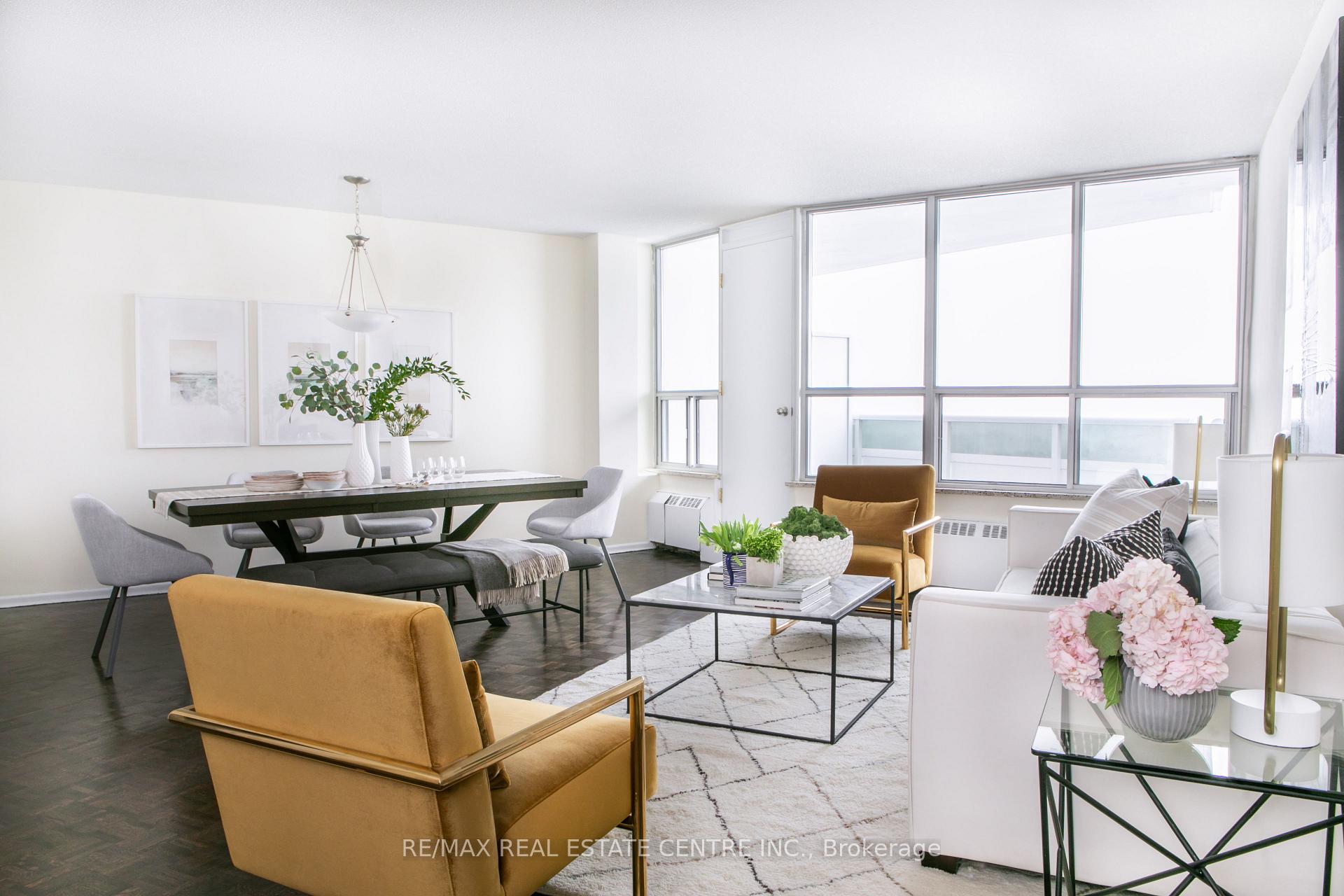 Photo 10 of Unit 2108, 150 Graydon Hall Drive, North York, Parkwoods-Donalda — HOMEH