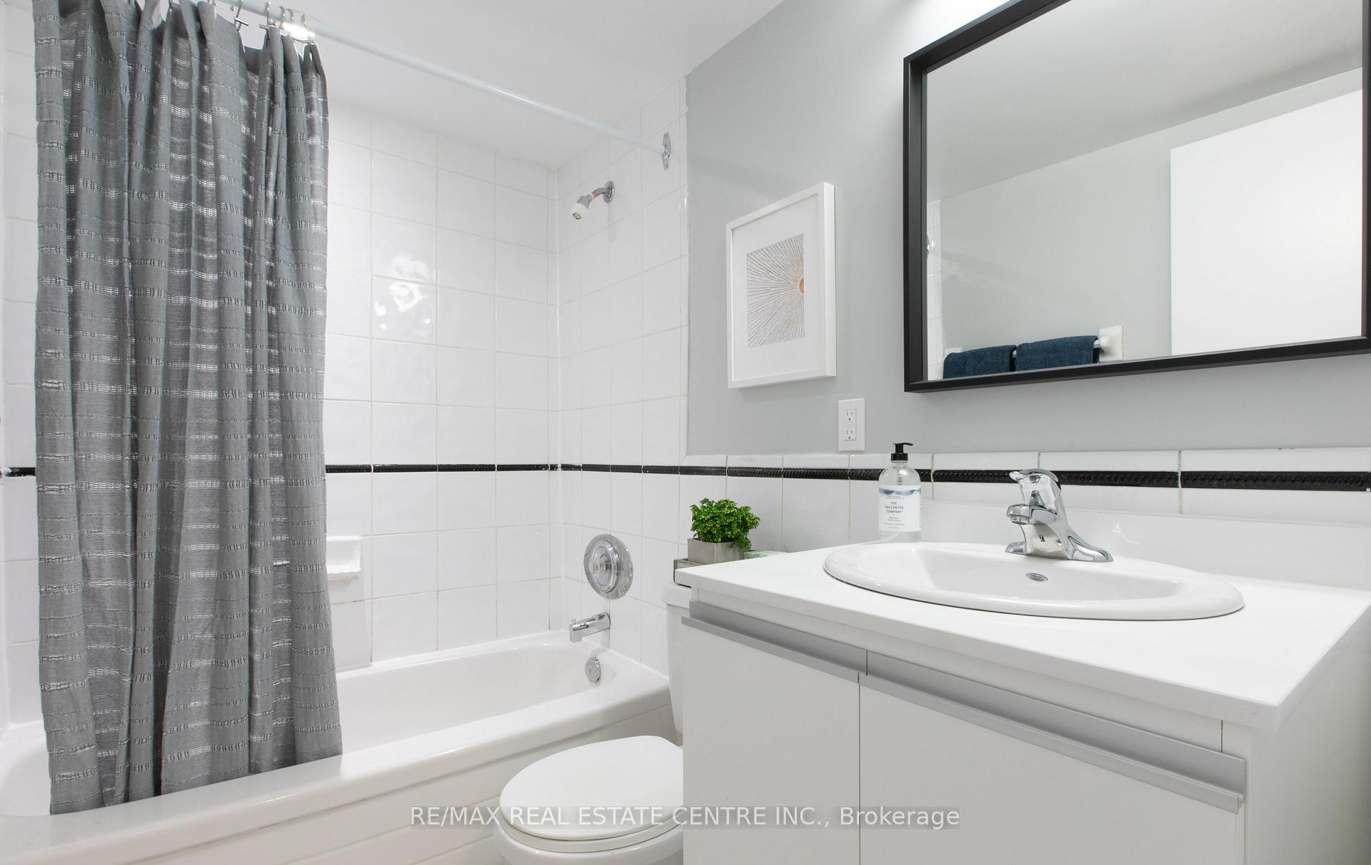 Photo 19 of Unit 2108, 150 Graydon Hall Drive, North York, Parkwoods-Donalda — HOMEH